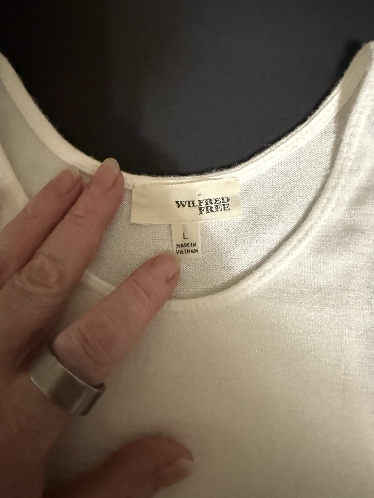 Wilfred Free Aritzia White Racerback Flowy Tank Top Large