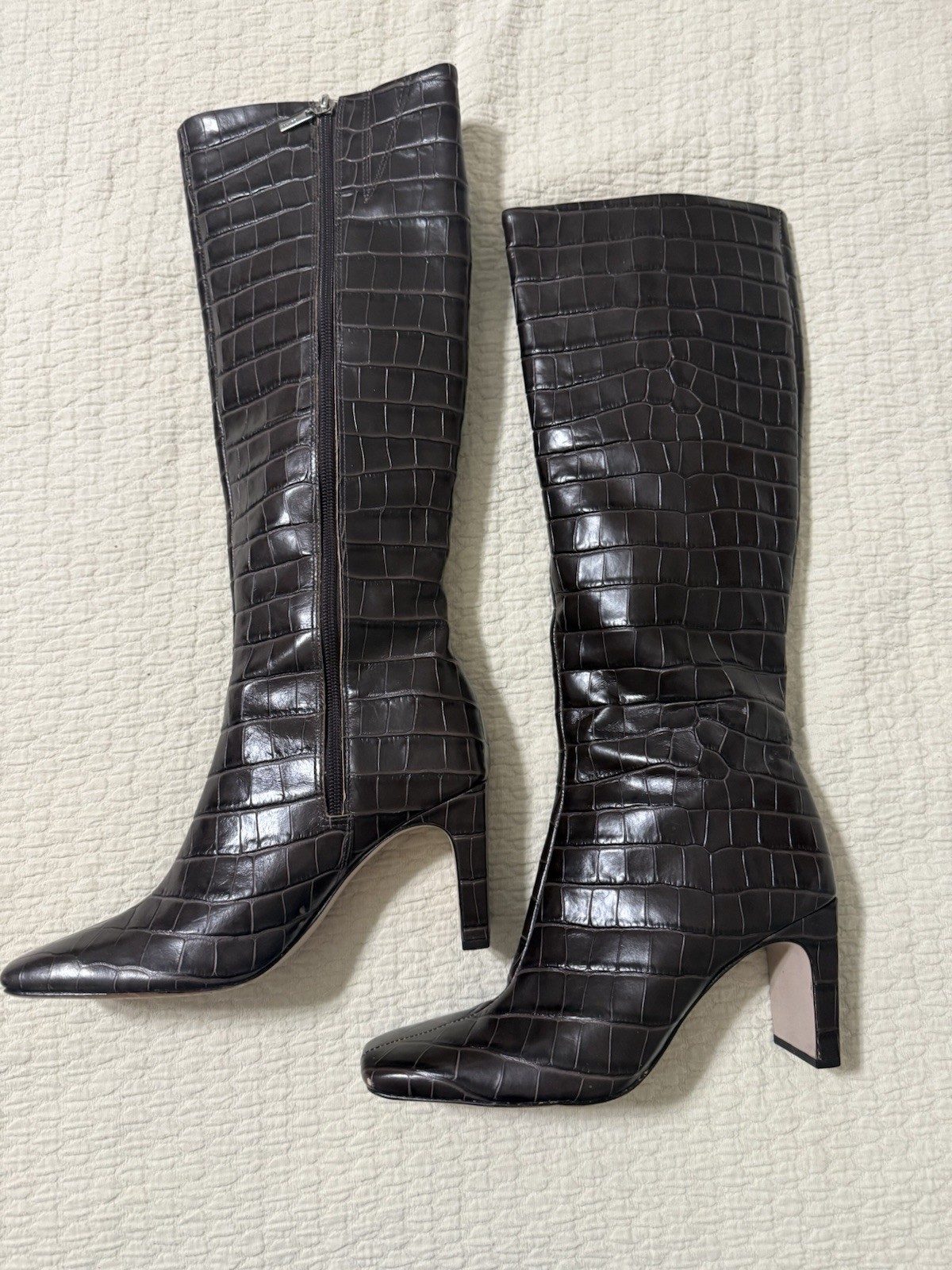 Schutz Daisy Crocodile Embossed High Boots Brown Size 7.5B