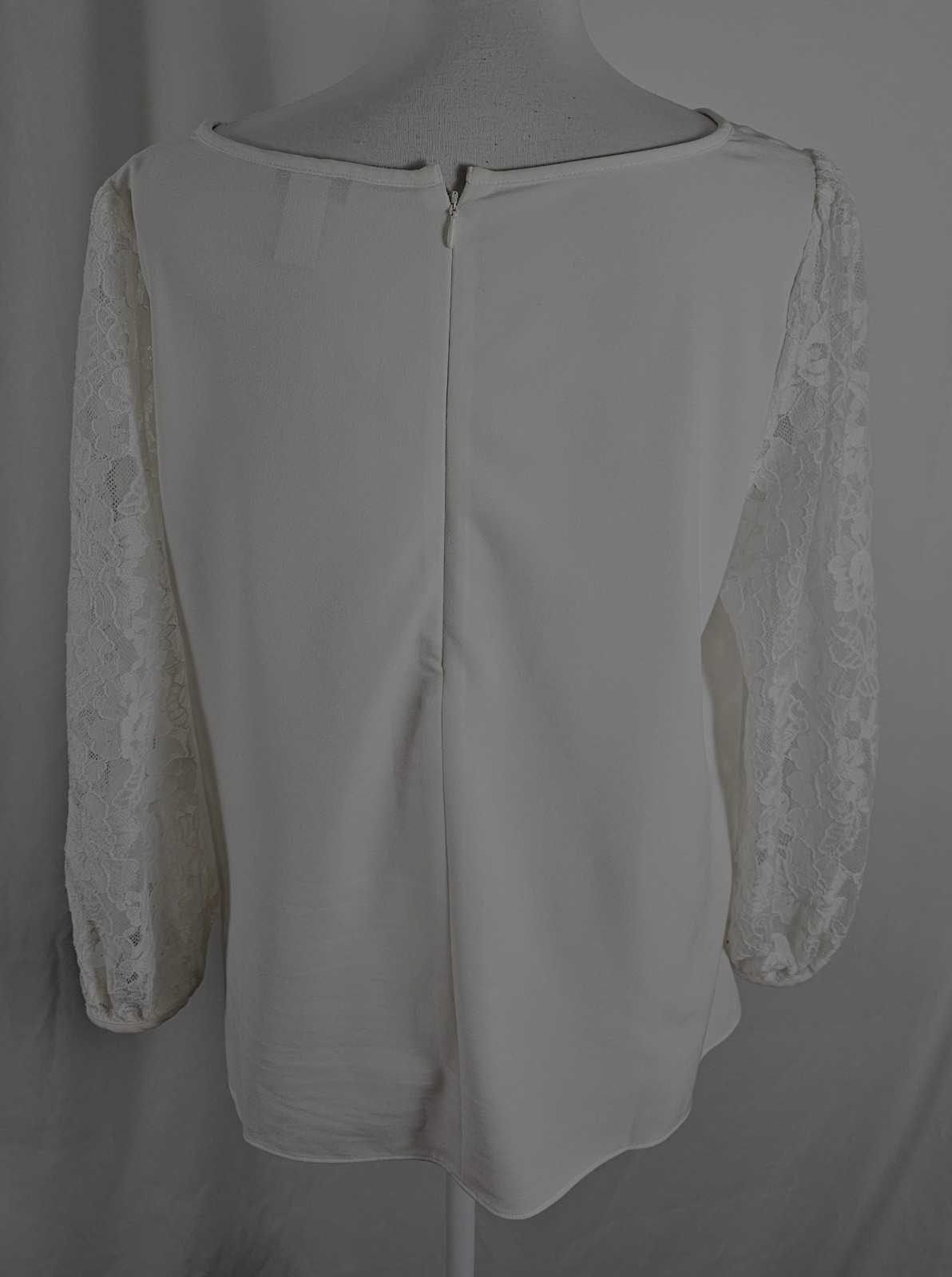 White House Black Market Womens Blouse Ivory Lace Polyester Spandex Nylon 12