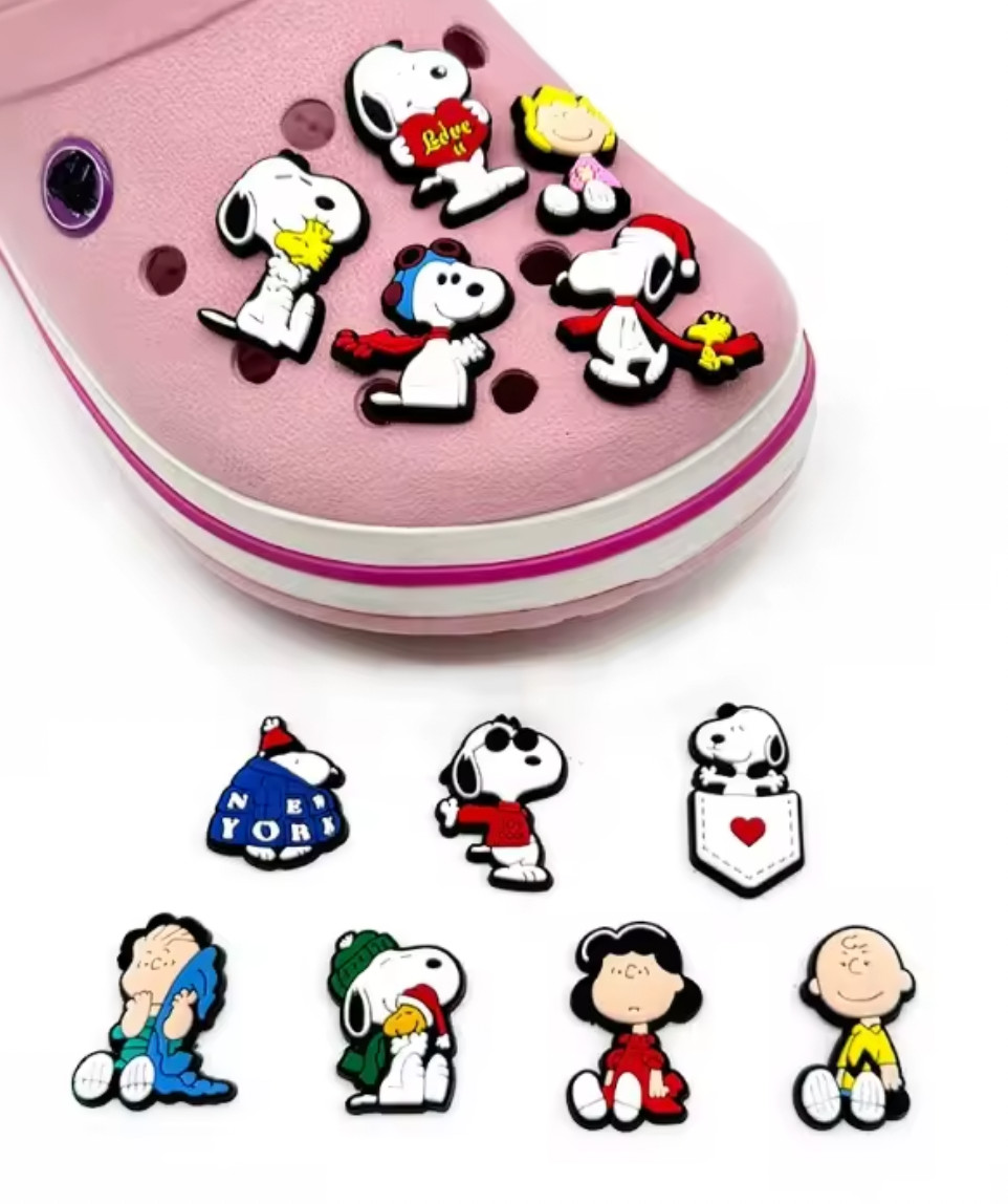 PEANUTS shoe charms 12pc – Snoopy Charlie Brown – croc decoration FREE SHIPPING