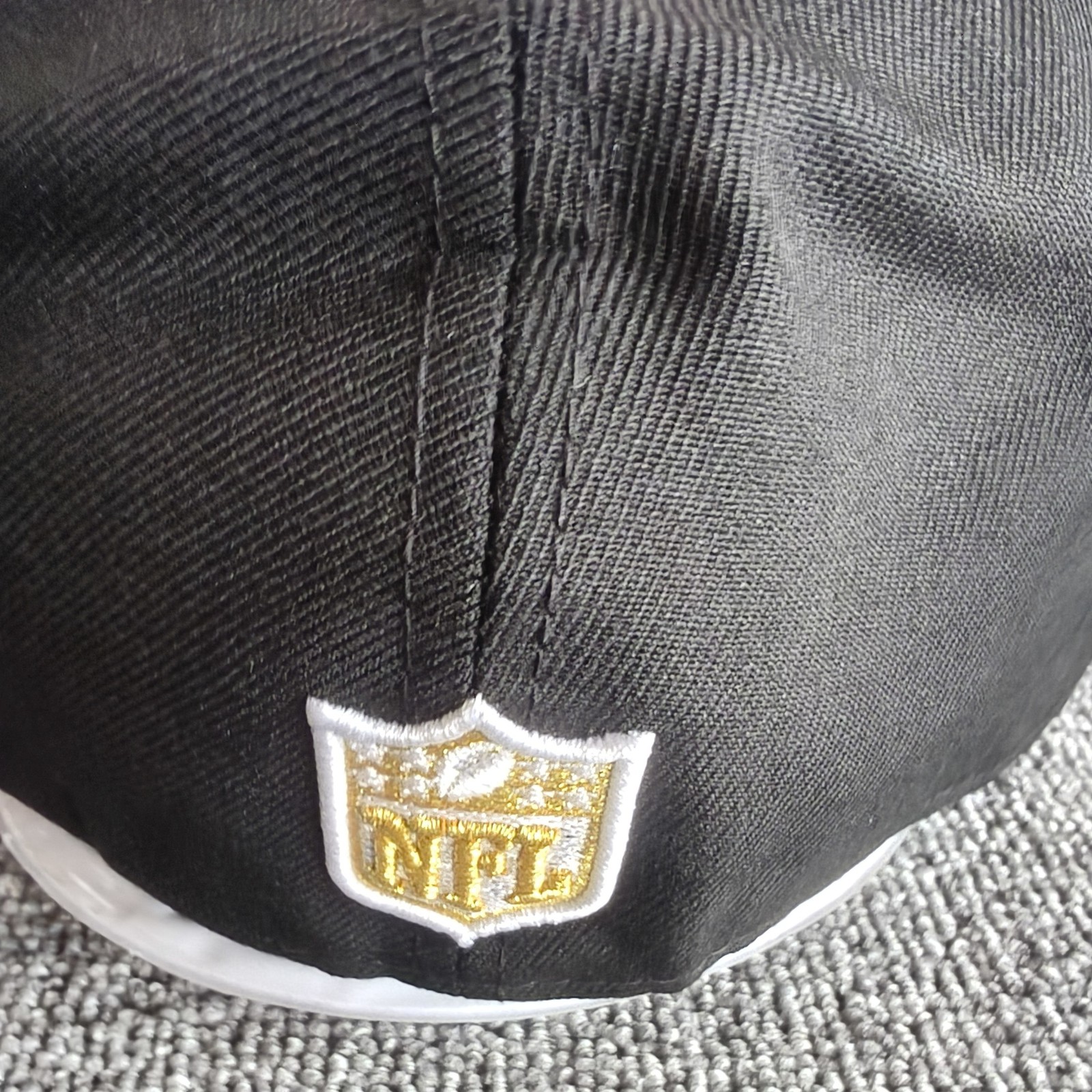 New Era Seattle Seahawks 59FIFTY Fitted Black Gold Hat Size 8