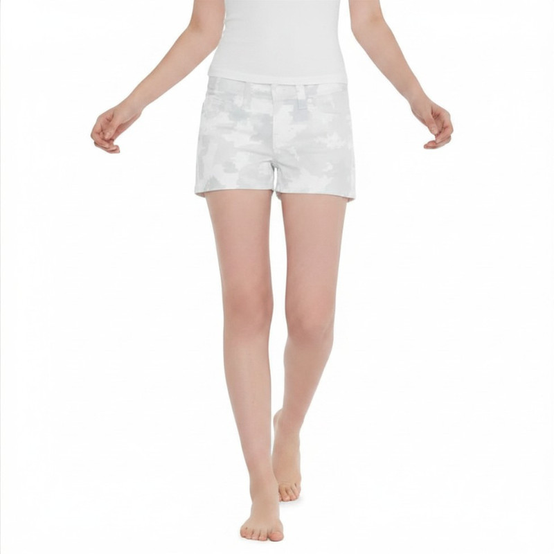 Levi’s Juniors Shortie Shorts Pixelated Army Sizes 3, 5, 9, 11, 13 Msrp $38.00