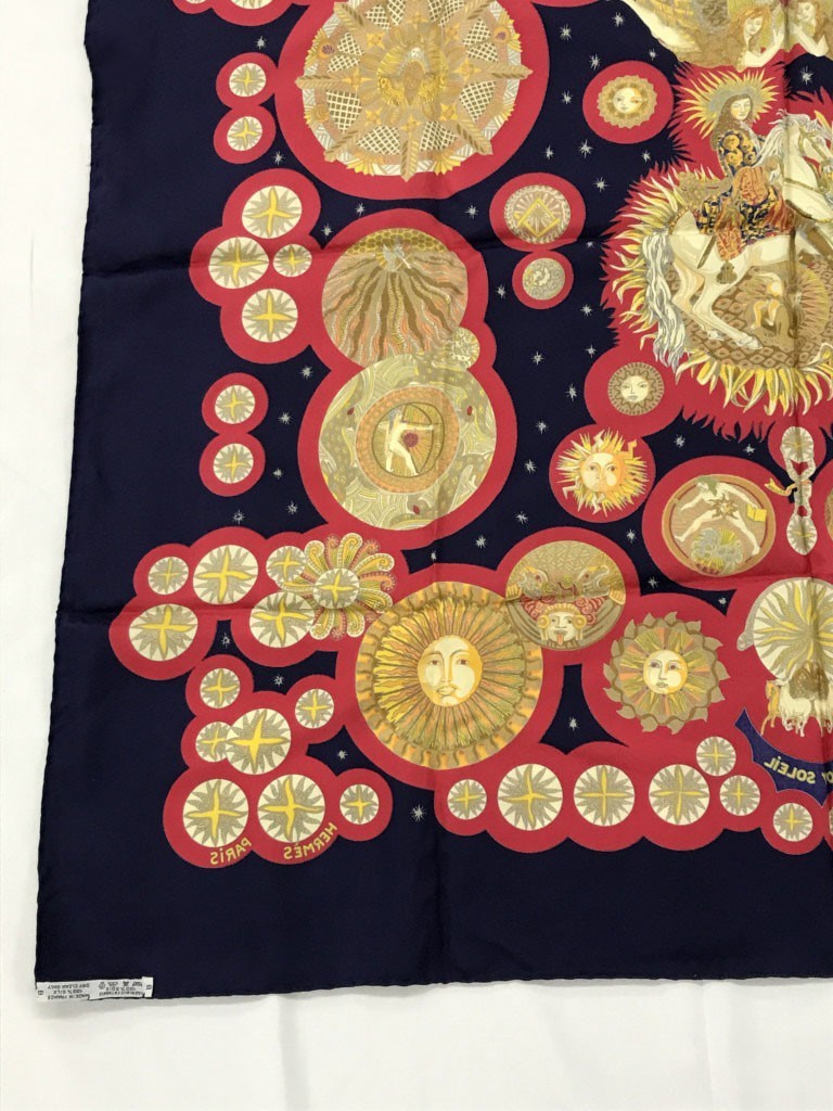 HERMES Carre 90 Soleil Silk Scarf Made in France Vintage Used