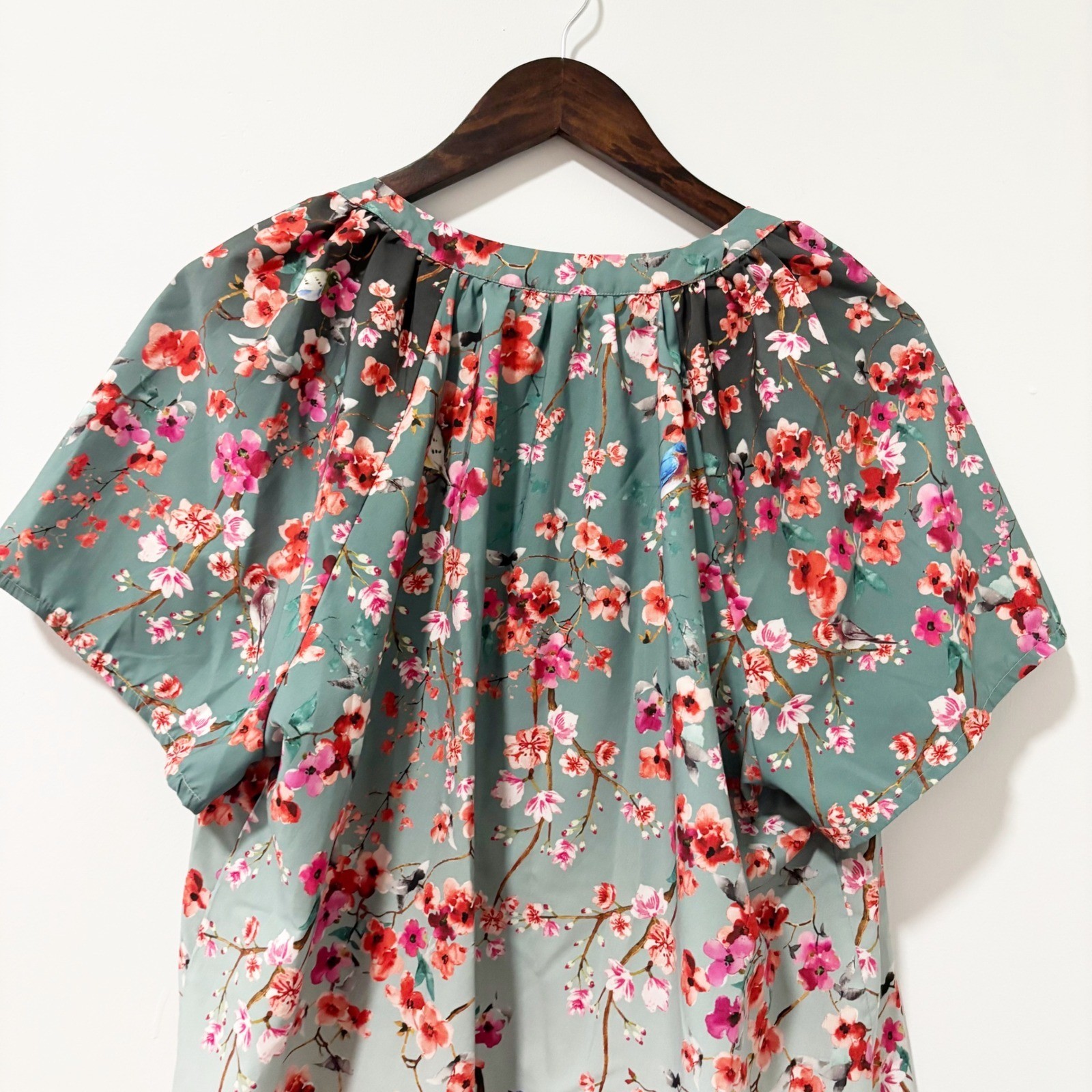 eShakti Womens 2X 20W Floral Bird Ombre Blouse Sage Green Pink Short Sleeve Top