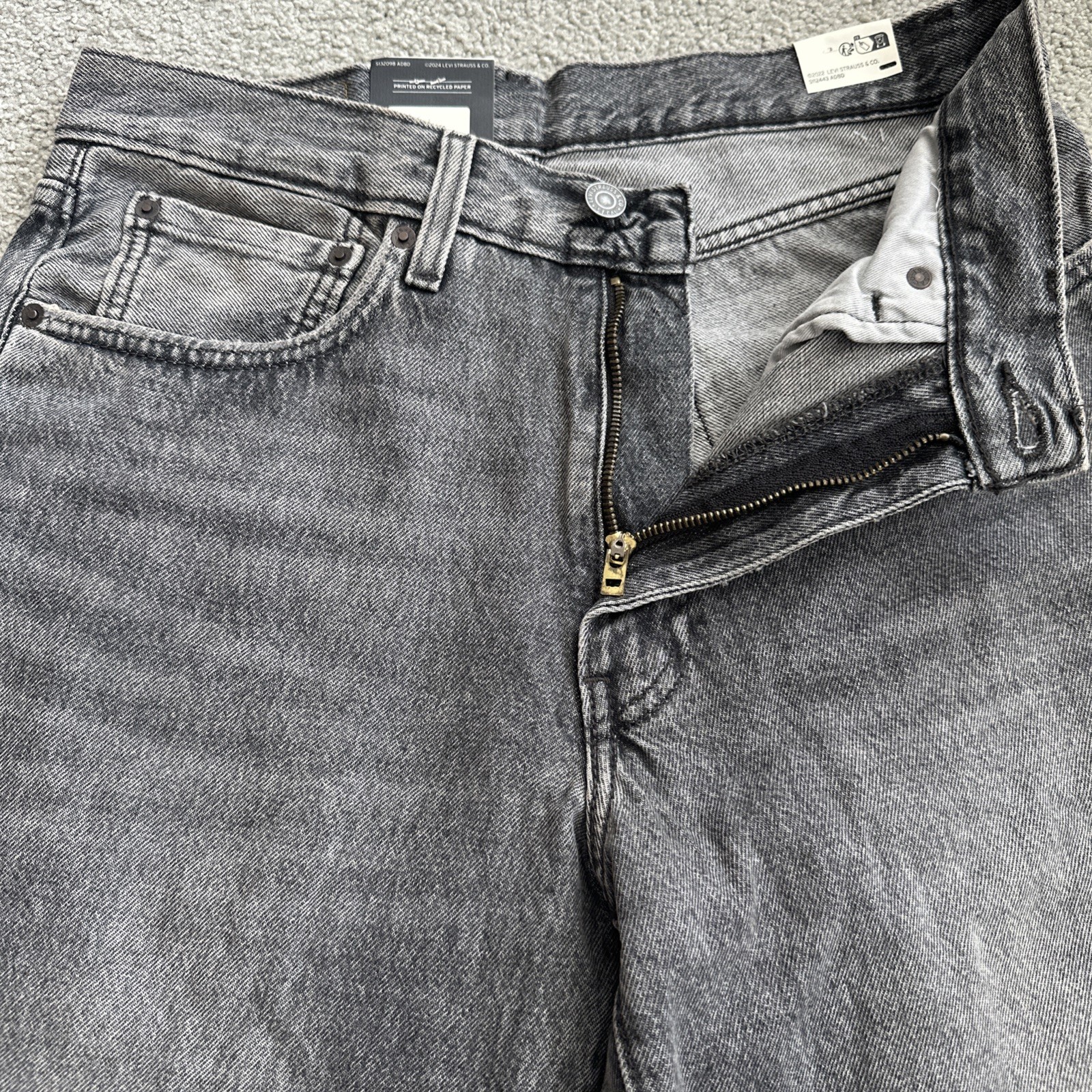Levi ‘s Premium Men’s 578 Baggy Throughout Denim Jeans Sz. 32Wx30 Gray New