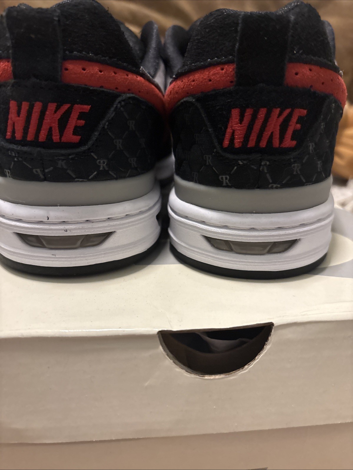 Size 10 – Nike Paul Rodriguez Zoom Air Low Bred OUT PRODS PERSONAL CLOSET & AUTO