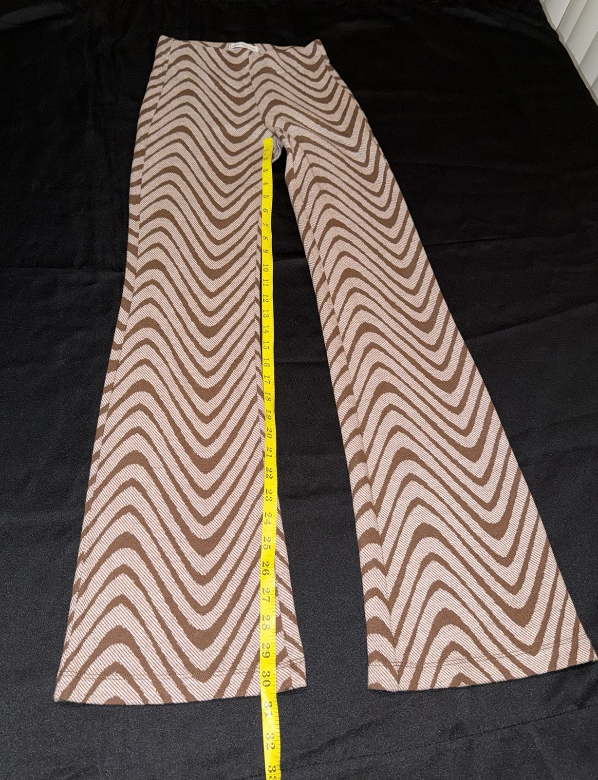 Urban Outfitters Bryn XS Flare Pants Brown Cream Swirl High Rise Pull-On Y2K 70s