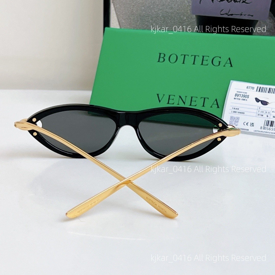Bottega Veneta Knot BV1390S Cat Eye Sunglasses for Women Black Gold Authentic