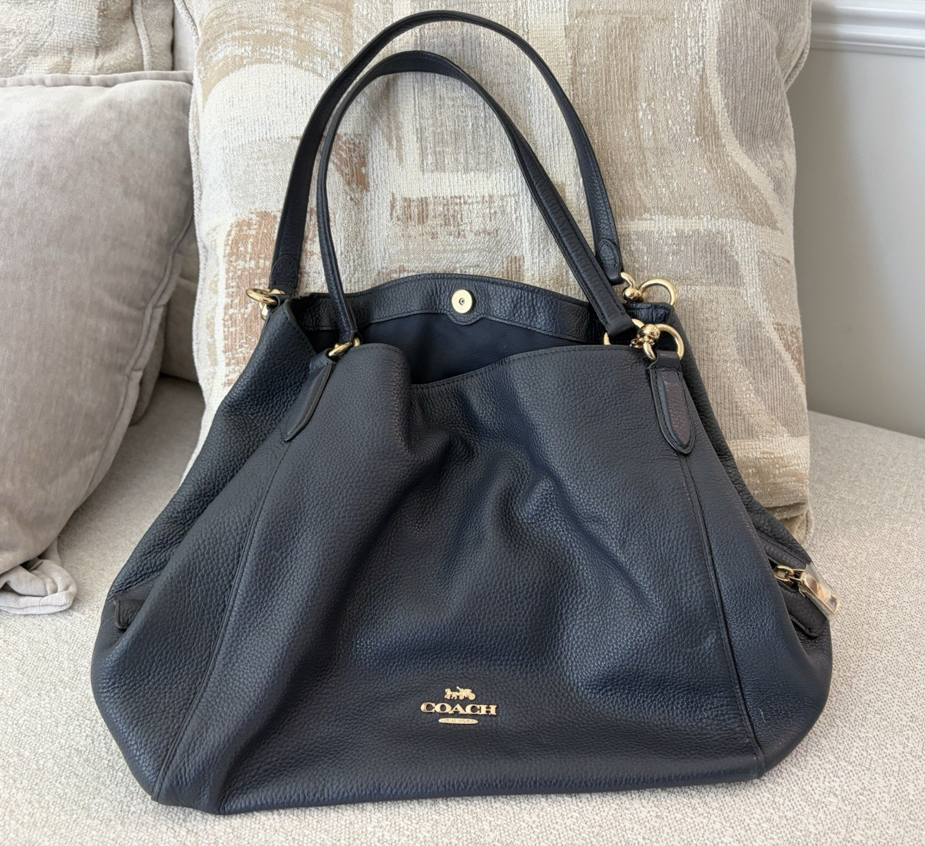 Coach Black Pebbled Satchel/Top Handle Bag Gold Hardware Zip/Magnetic Medium