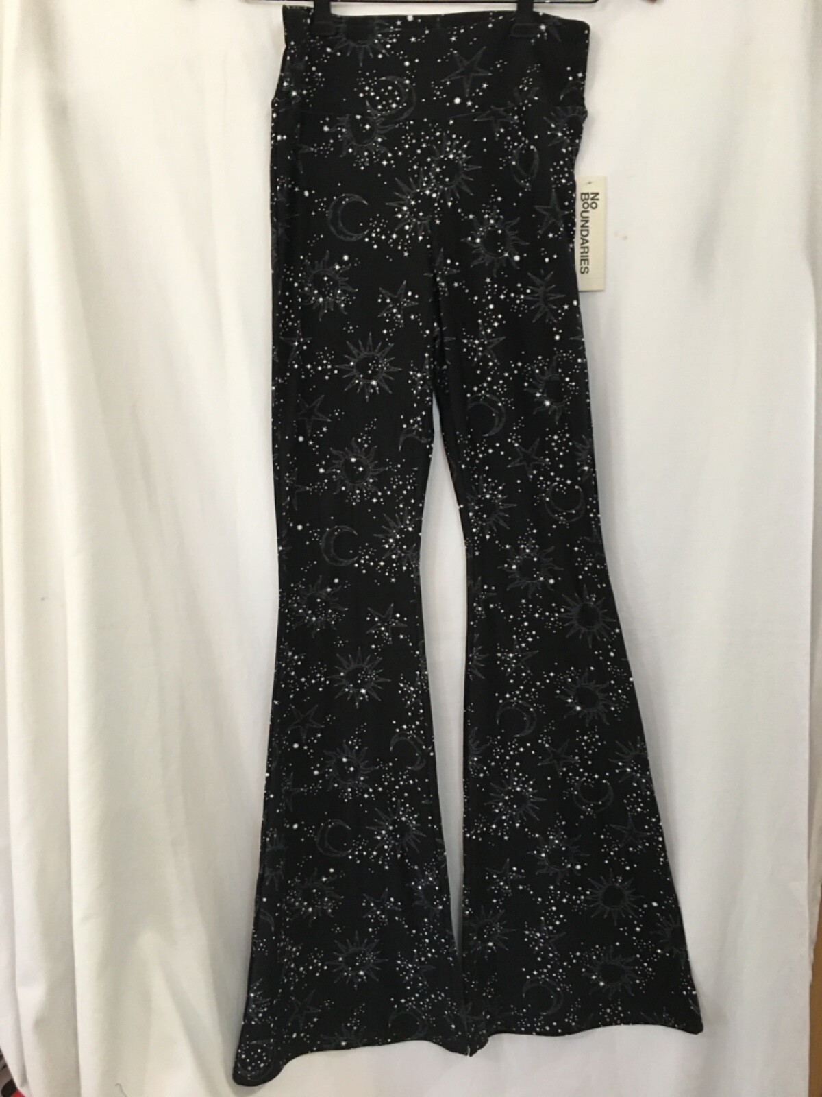 No Boundaries Black Moon and Stars Flare Pants Juniors Women Size Many sizes (F)