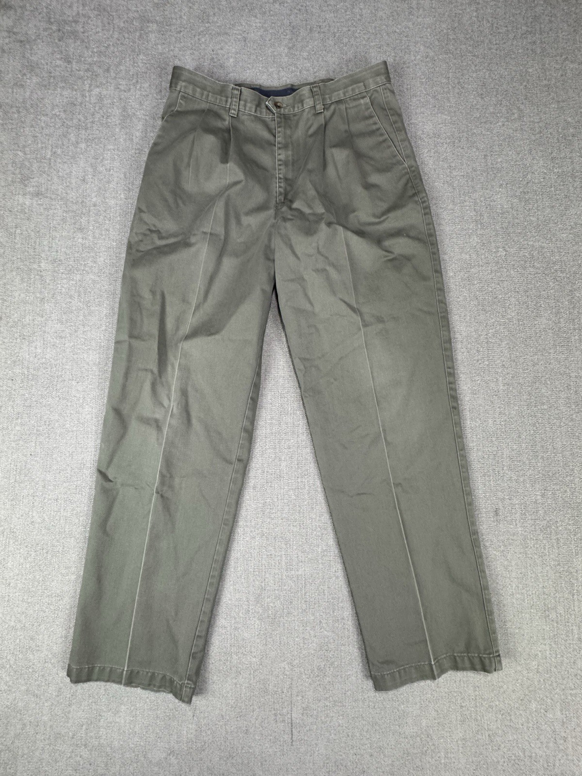 Vintage 90s Dockers Mens 34×30 Faded Pleated Straight Leg Chino Pants Green
