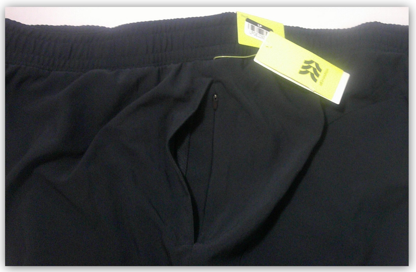 All in Motion Sport Shorts 3 pocket elastic ( 1 Zip ) & tie fully LINED