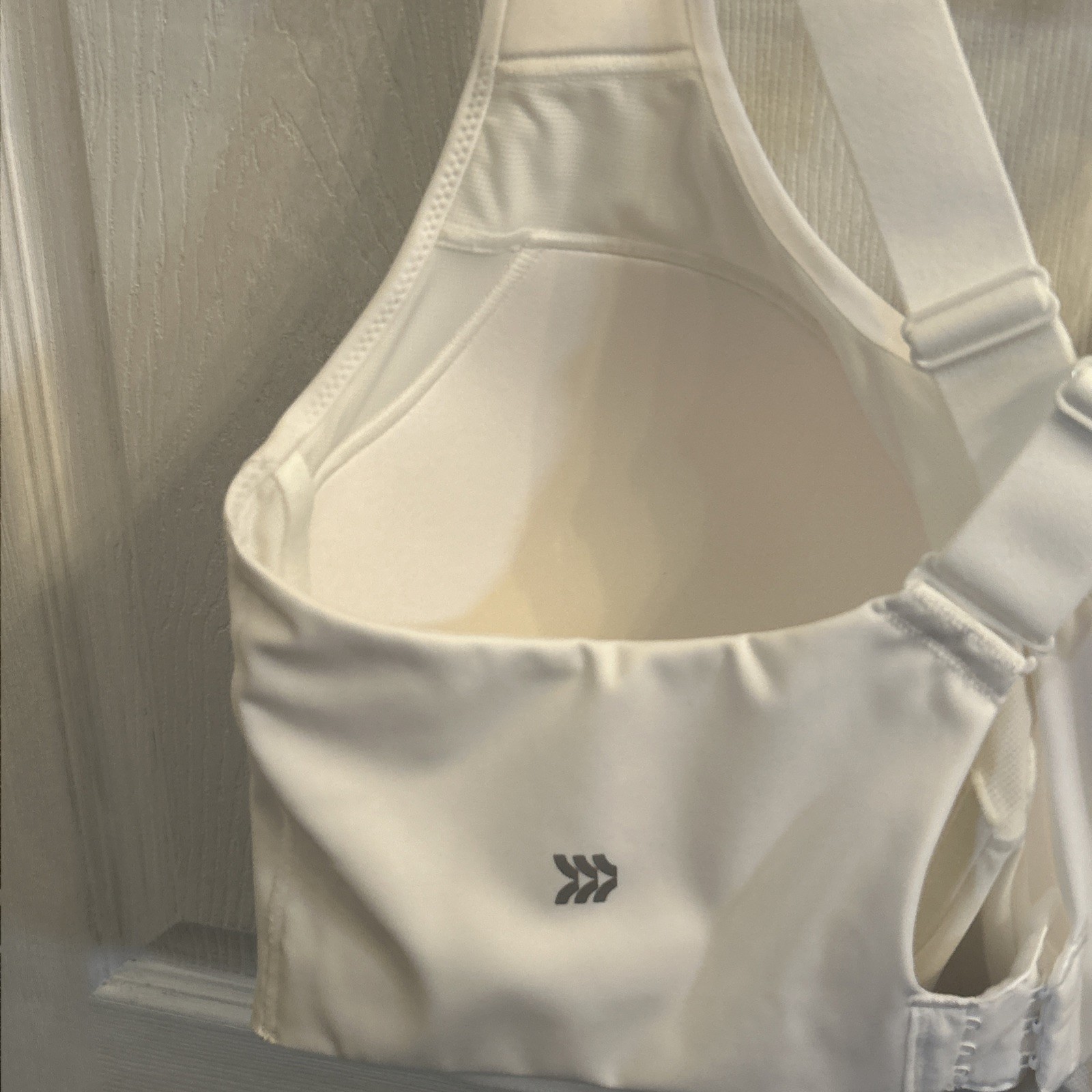 NWT All In Motion High Support Adjustable Wireless Convertible Strap Bra 42DDD