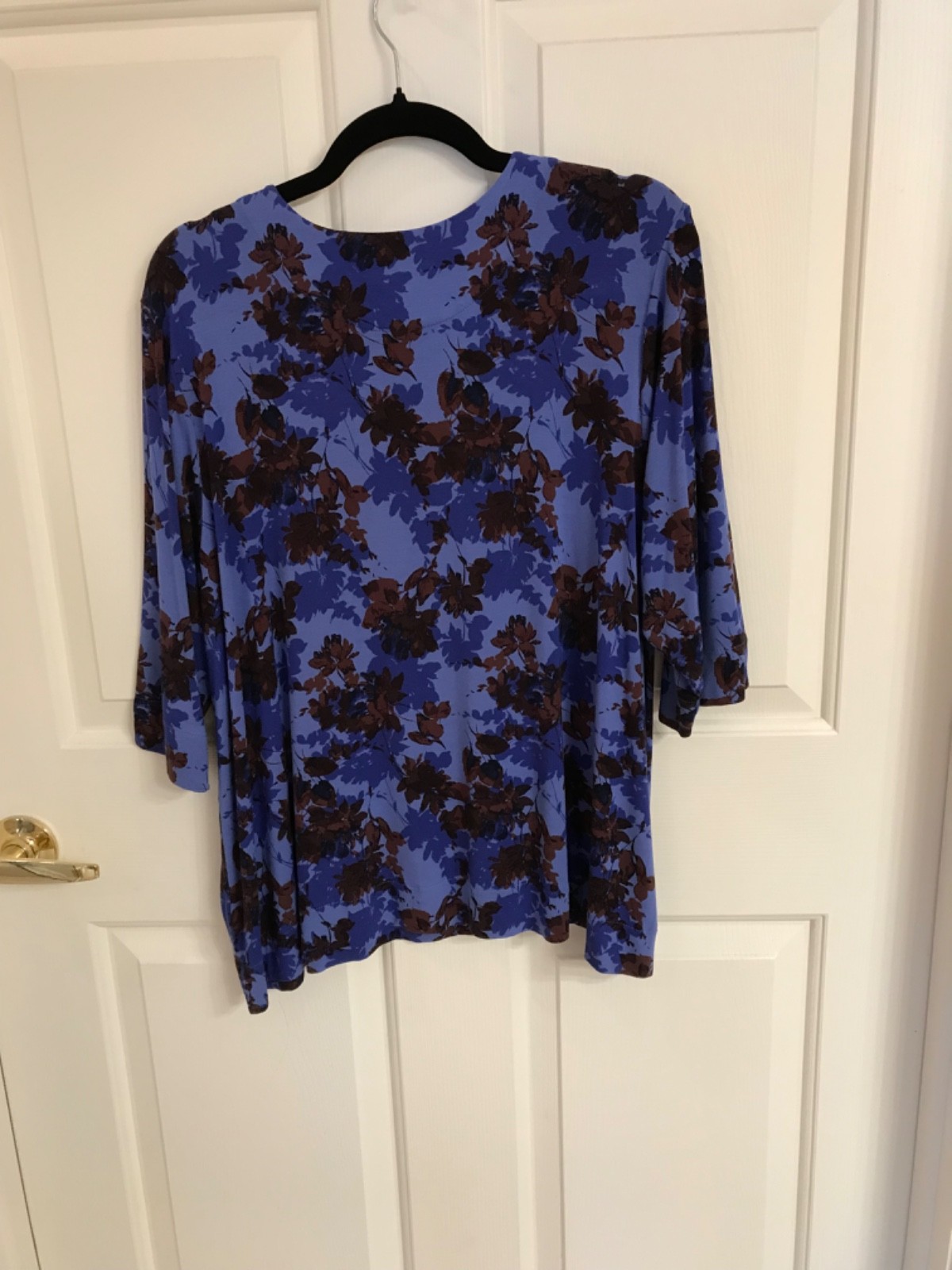 JJill Wearever Collection XL Blue Top Floral