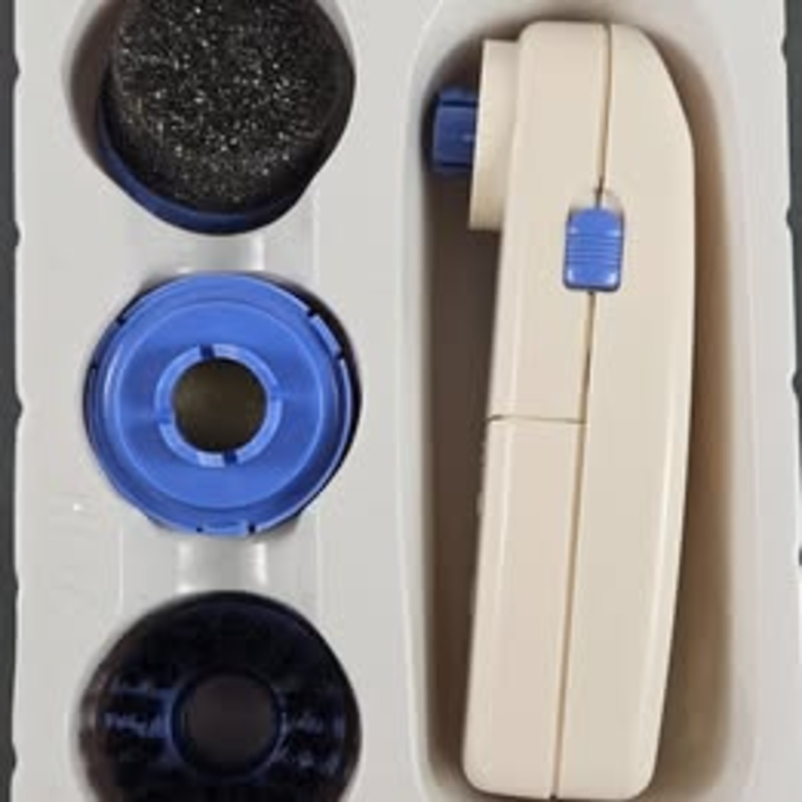 Battery-operated “Shoe Polisher”