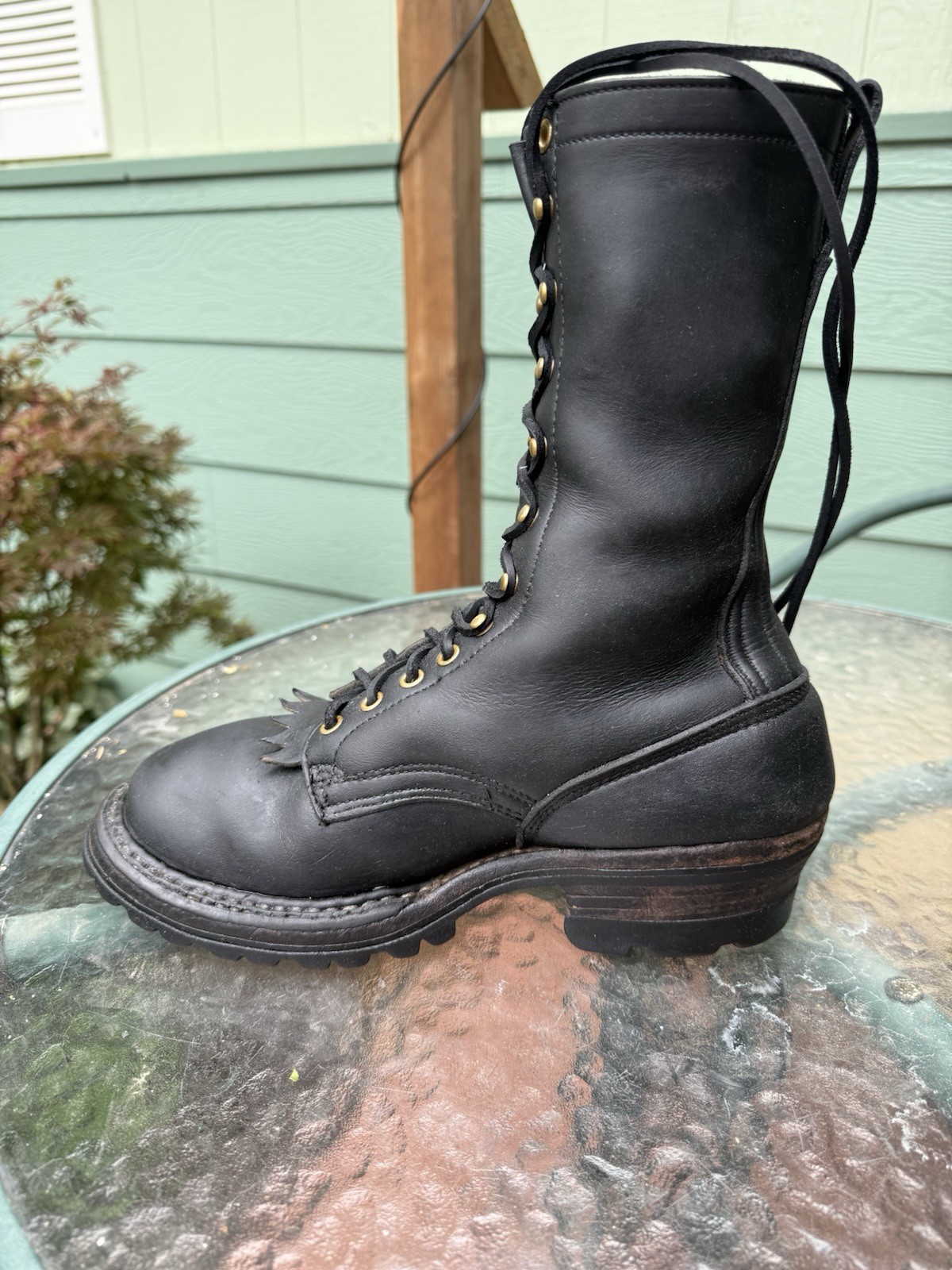 White’s Smoke Jumper Logger Boots –Size 7E –Black Leather –Vibram Sole –USA Made
