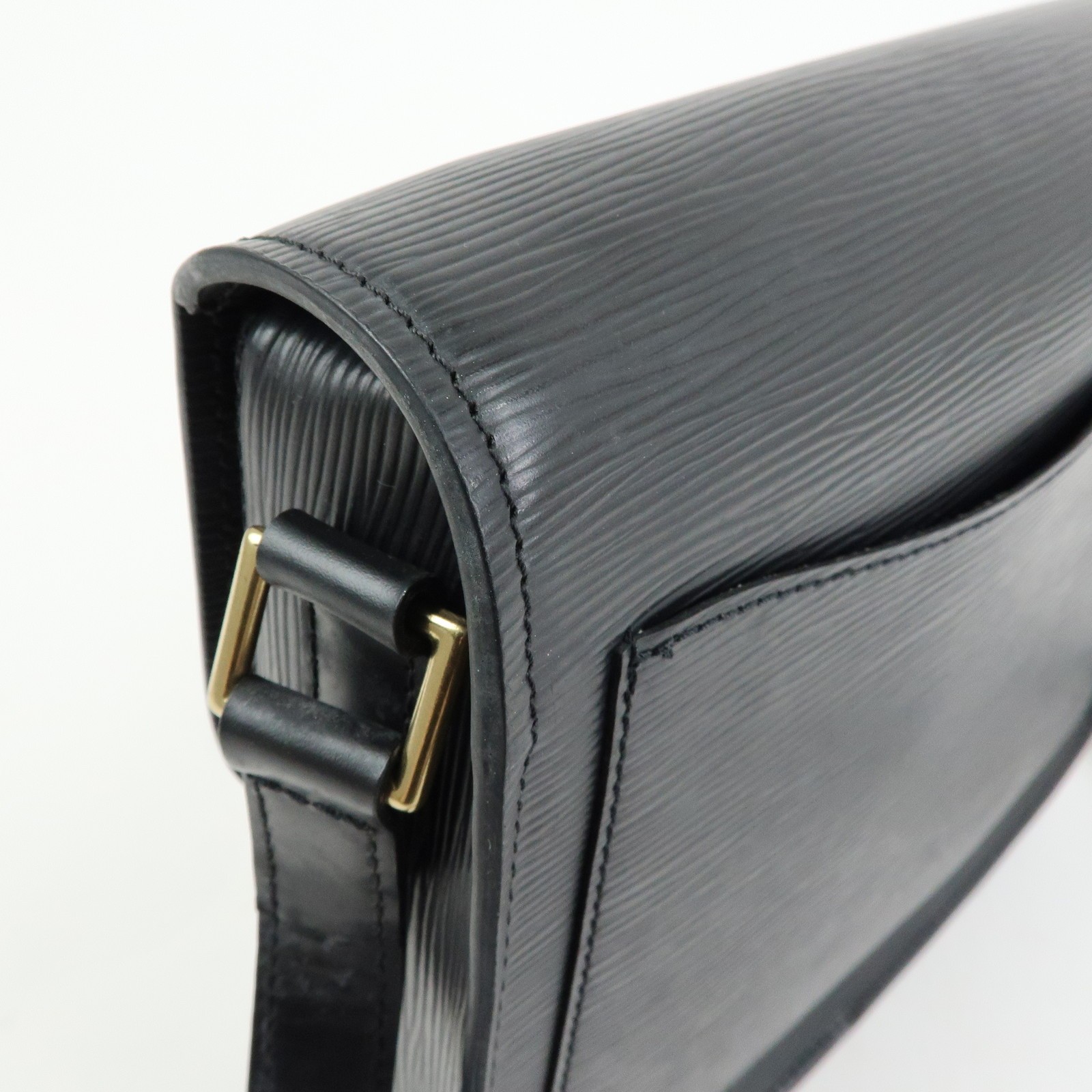 Louis Vuitton Epi Saint Cloud Shoulder Crossbody Bag Noir M52192 Auth Used F/S
