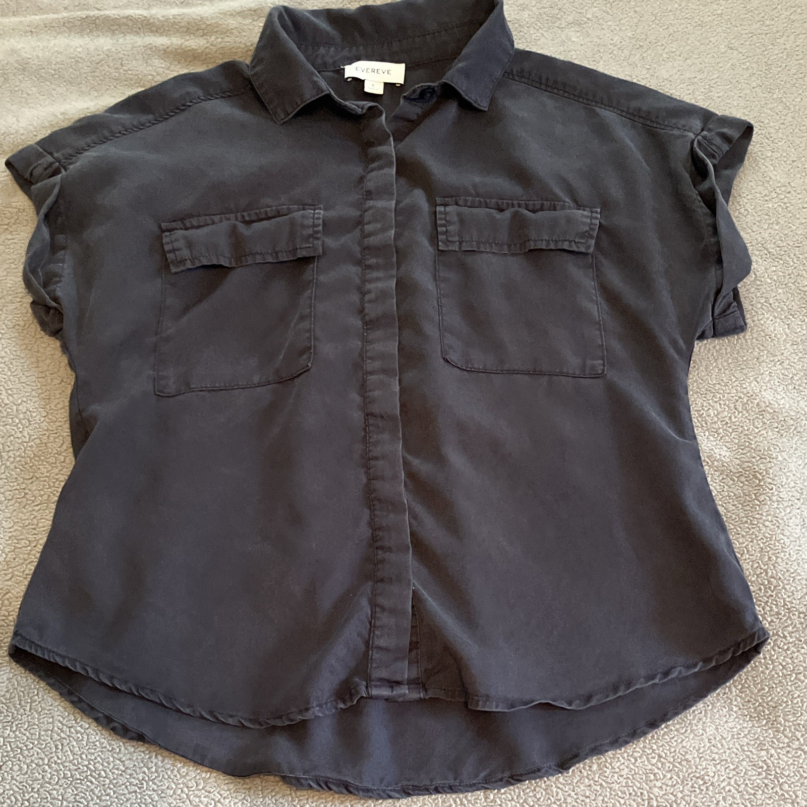 Evereve Women’s Black Solid Collared Cap Sleeve Button-Up Shirt Top Size S
