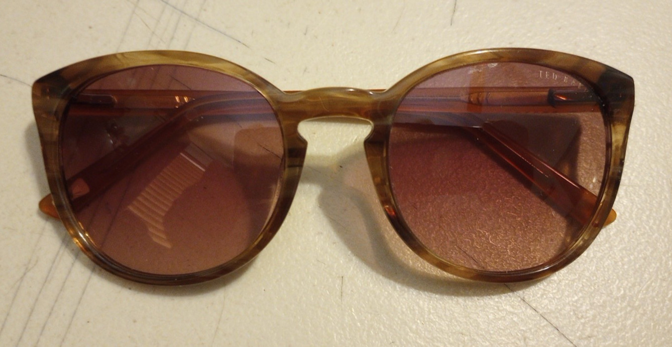 Ted Baker TB121 HONEY 53-20-140 mm Sunglasses – GOOD USED CONDITION – READ DESC.