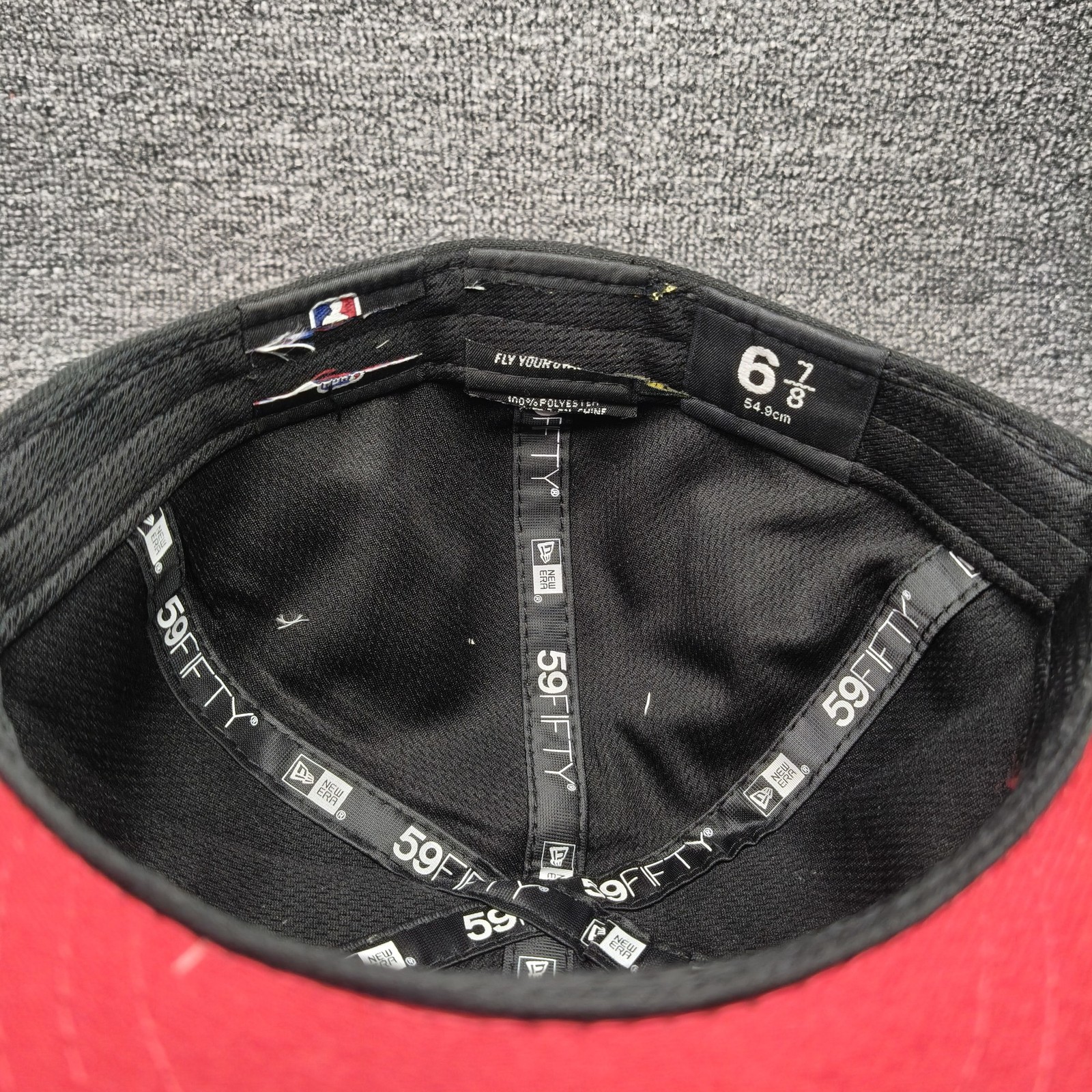 New Era Chicago Bulls 59FIFTY Fitted Black Red Underbrim 6 7 8 Hat