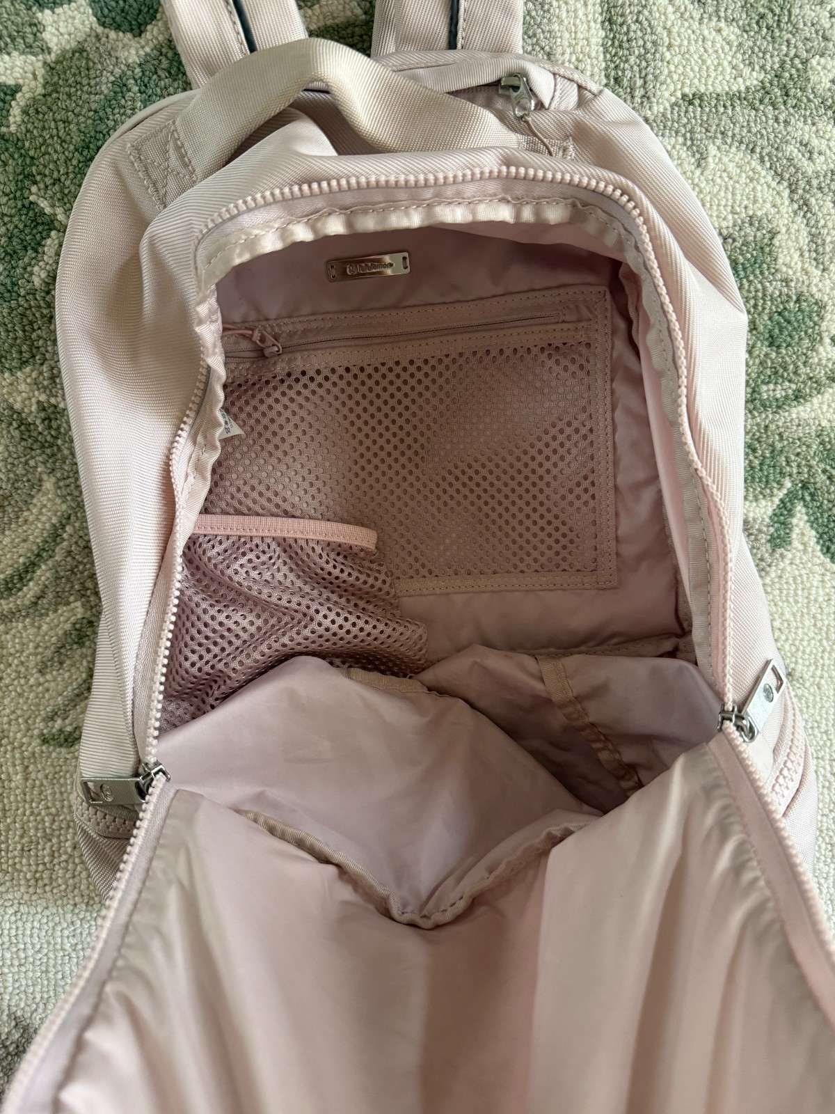 Lululemon Everywhere Backpack 22L Light Pink Good Condition