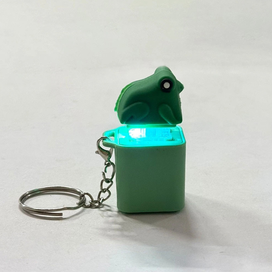 Frog Knocking Toy Frog Keyboard Keychain Decor Emit Light And Sound Pendant TL