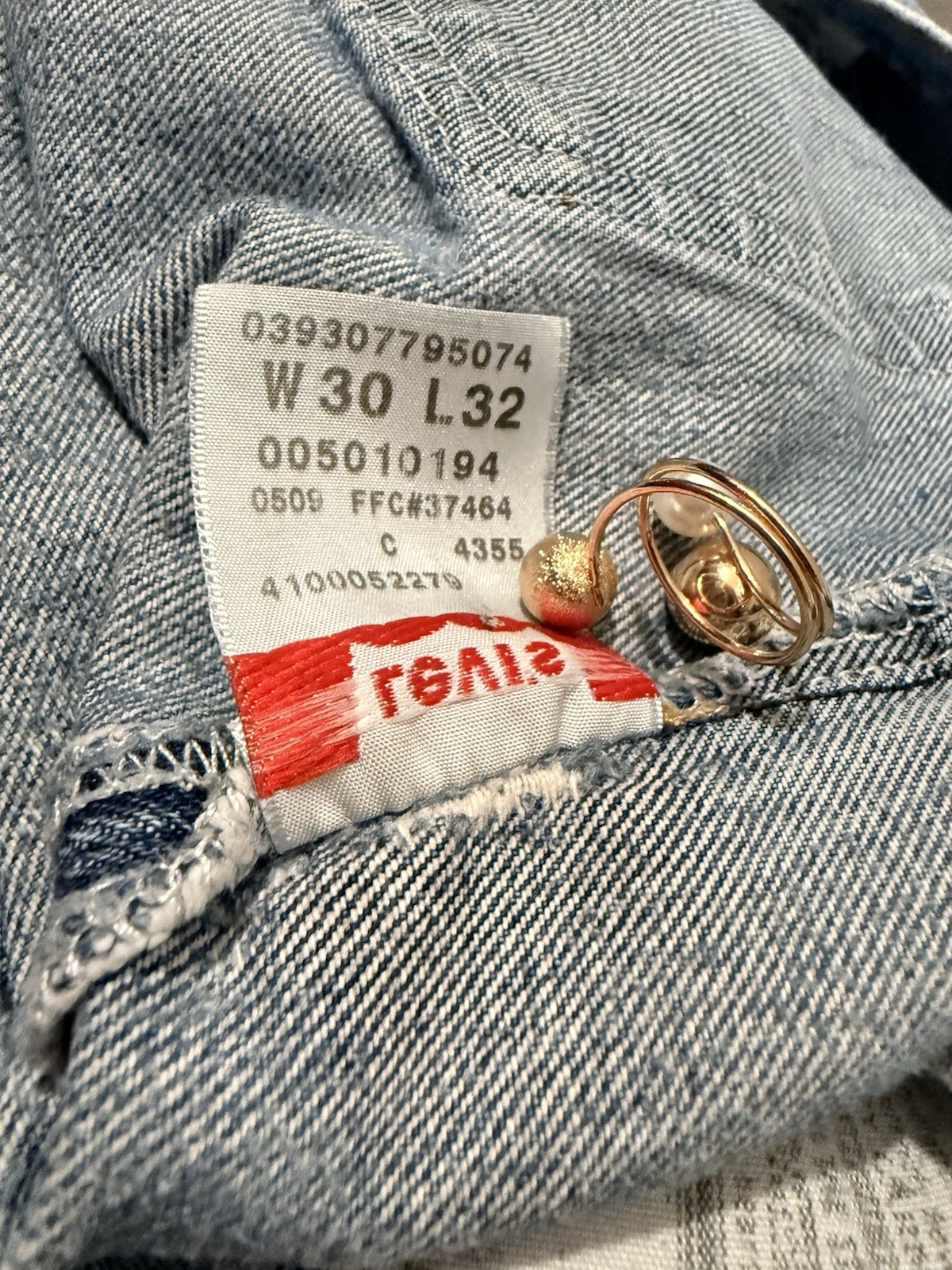 Vtg Y2K Levis 501 Jeans Thrashed Distressed Faded Grunge Skate 90s Grunge 30×29