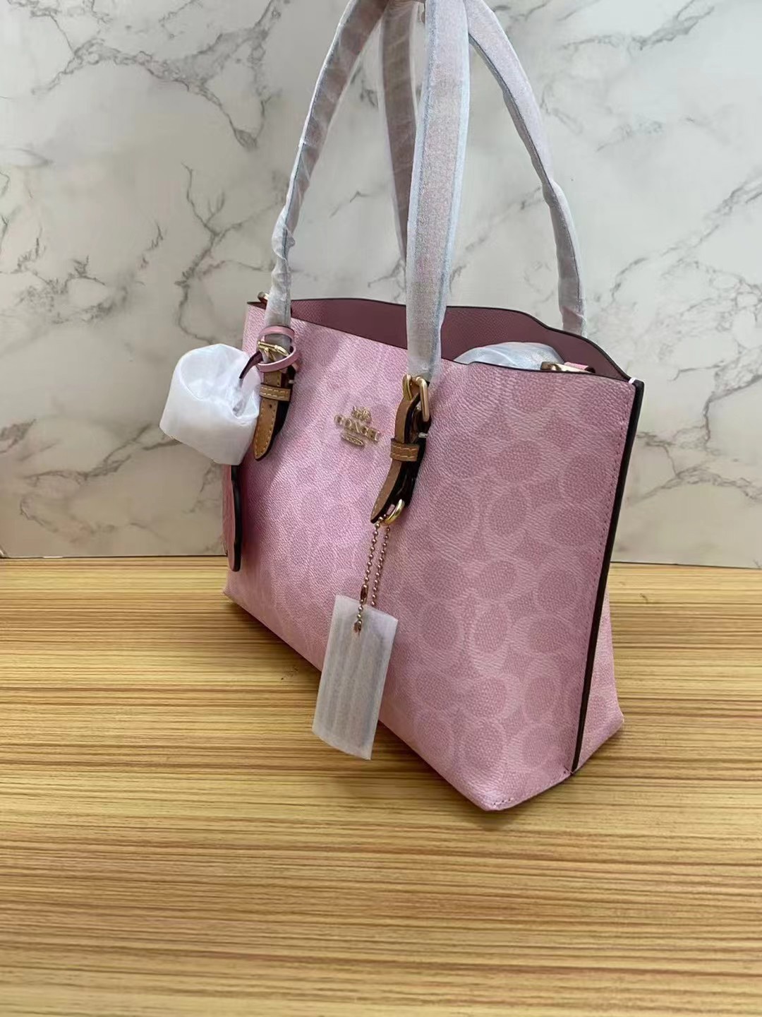 Mollie Tote Bag 25 In Signature Canvas With Charms Gold/Powder Pink CER24