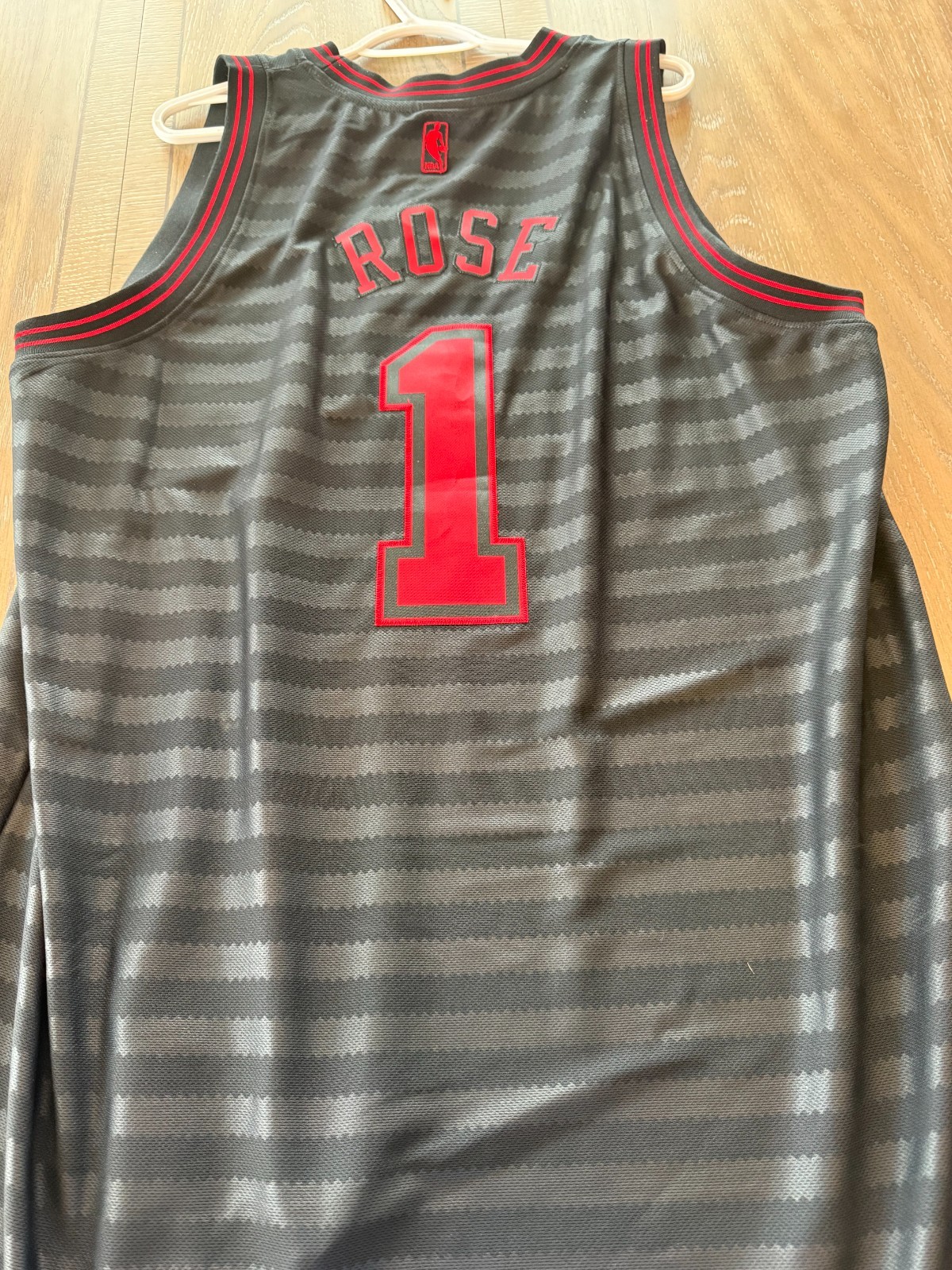4 Bulls Basketball Jerseys Sz XL-3 used and 1 NWT