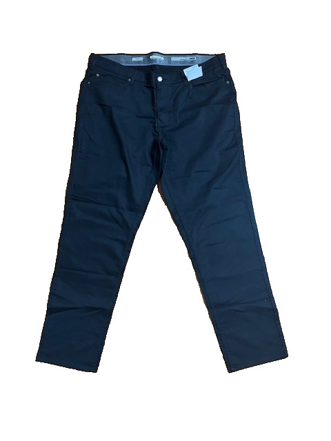 Men’s Sonoma Goods For Life The Everyday All-Day Straight Fit Pants – Black