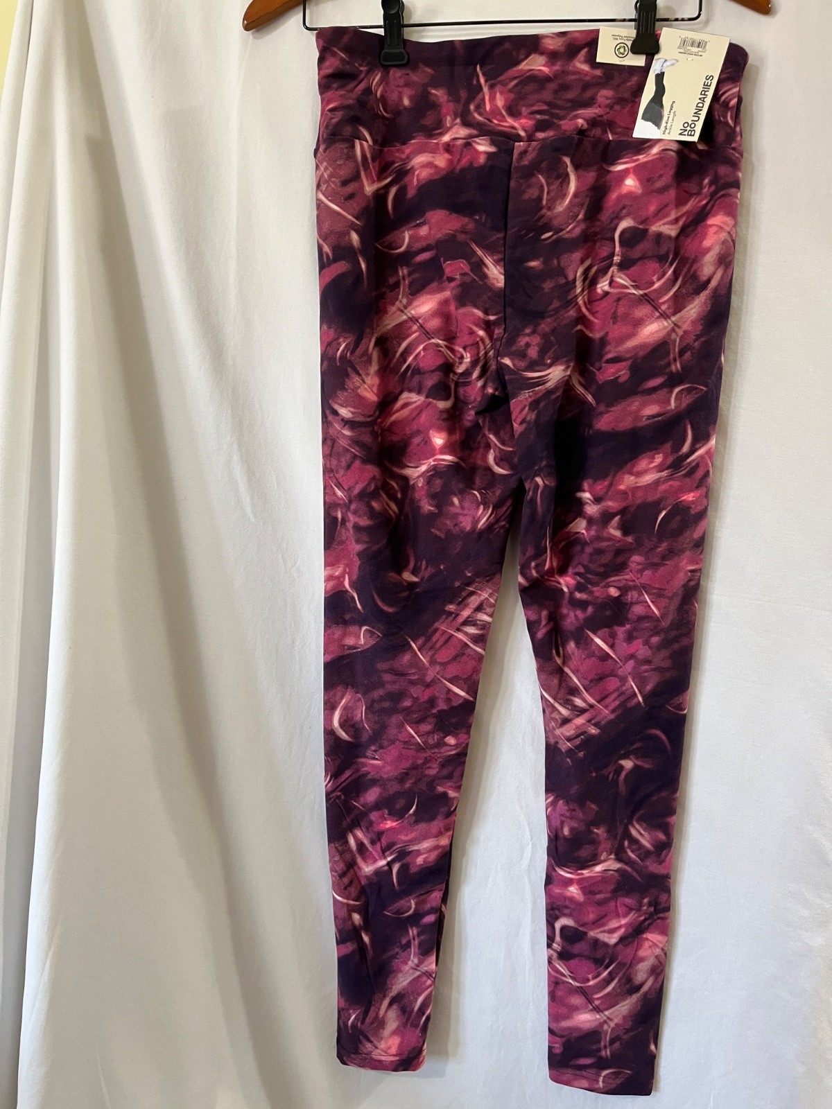 No Boundaries Women Junior Ankle Sueded leggings High rise Swirls Many size NEW