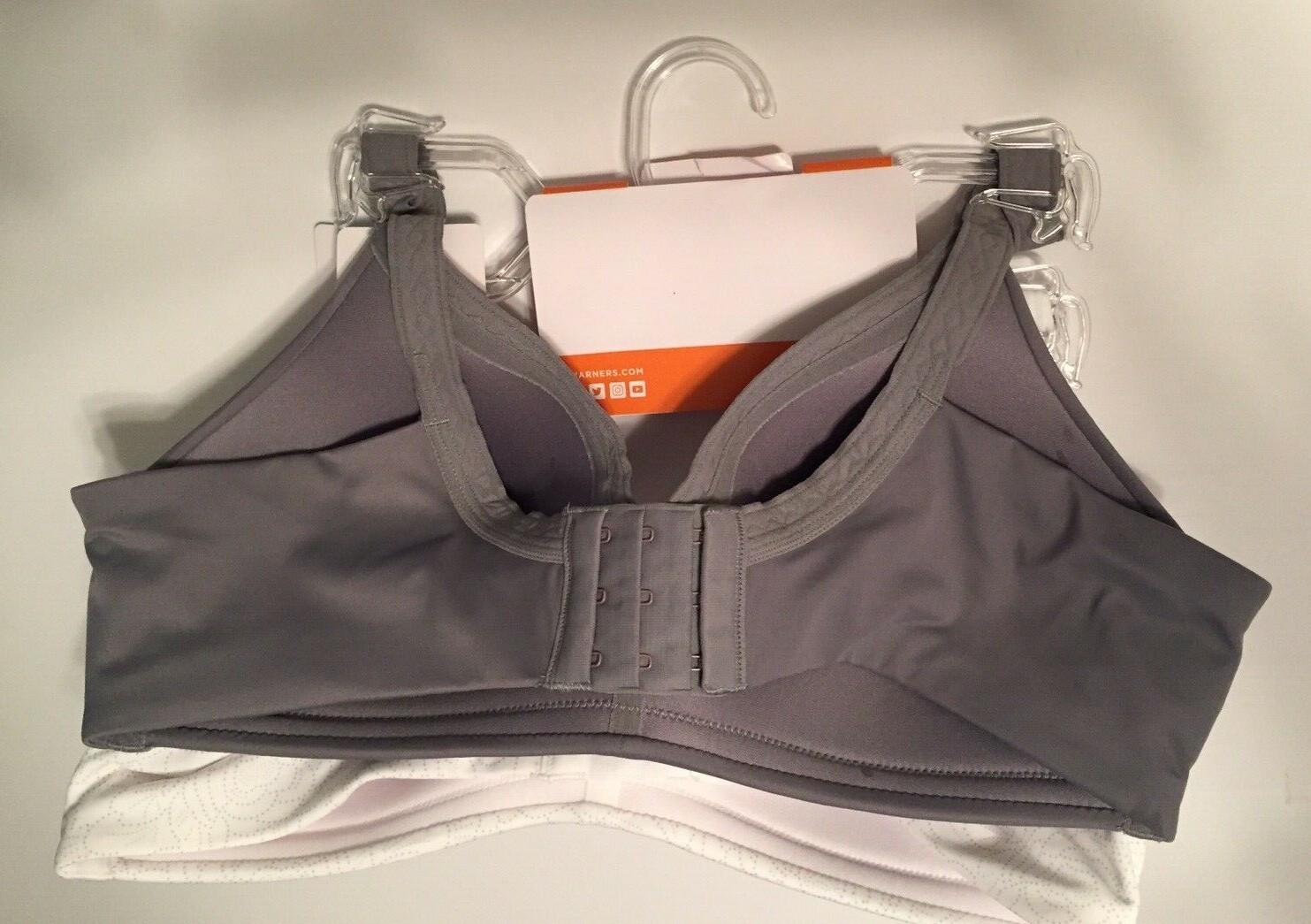 Warners Wirefree Bras T-Shirt Lined Seamless Cups Set of 2 Style 4011 Retail $60