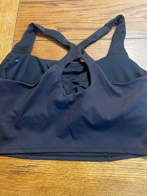 Avia Sports Bra Women’s XL Black Racerback AVX41 Padded Pullover Athletic New
