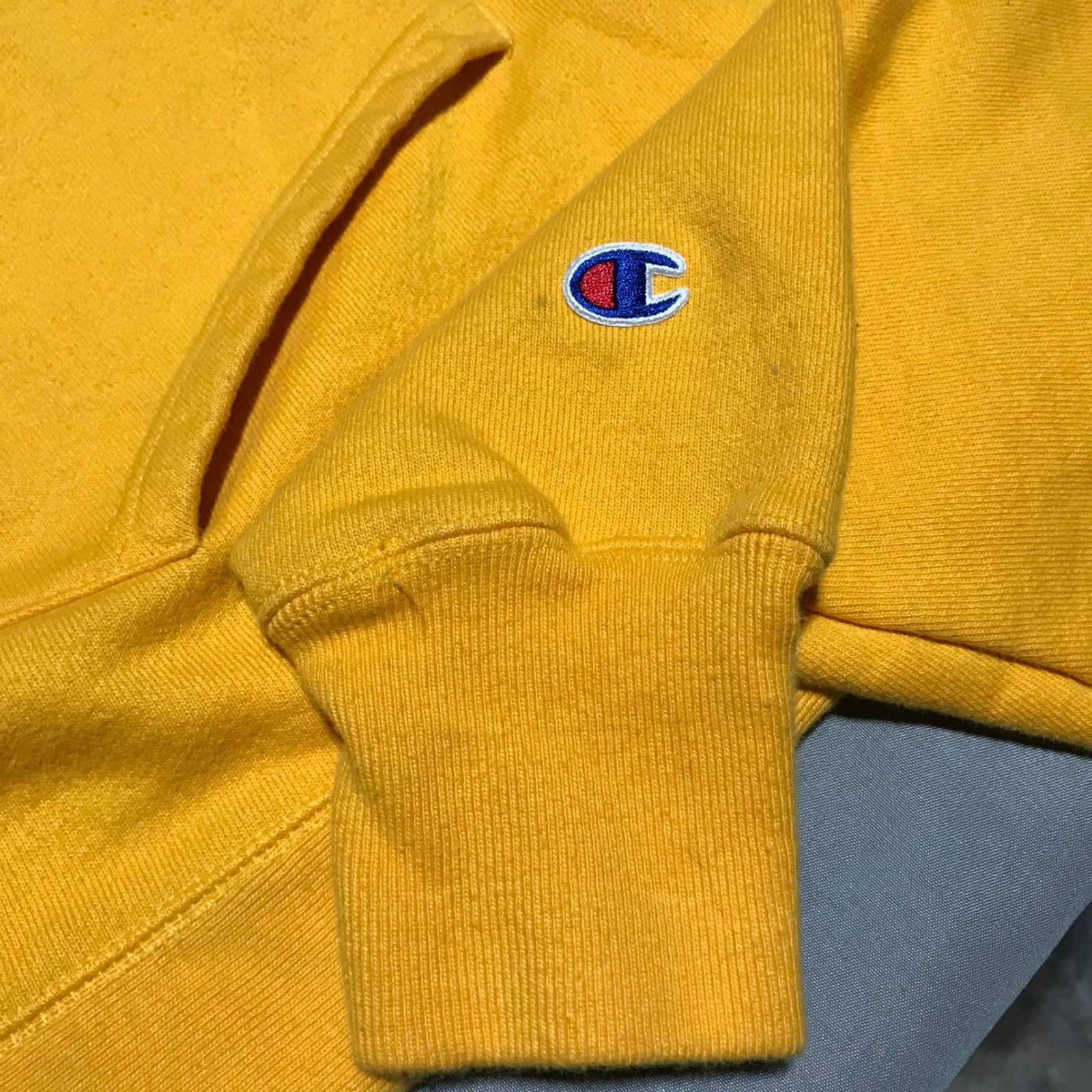Champion Reverse Weave Gold Yellow Drip Logo Hoodie Mens Large GF68 BYC