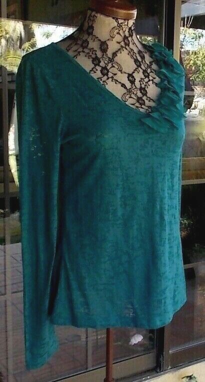 Long Sleeve Green Burn Out Elle Ruffle Neck Shirt Sz. S 36″ Bust