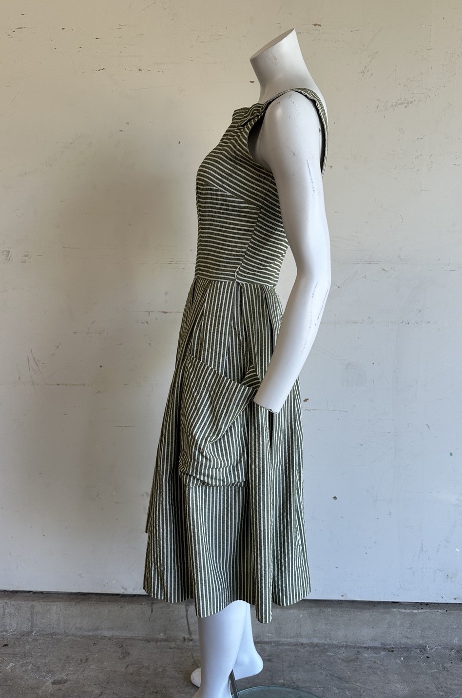 Vintage 50s 60s Olive Striped Summer Day Dress 25” Waist 1950s