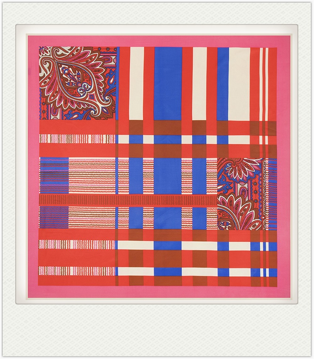 130*130cm stroll on the streets of Paris, 100% silk scarves +1 gift necklace #89