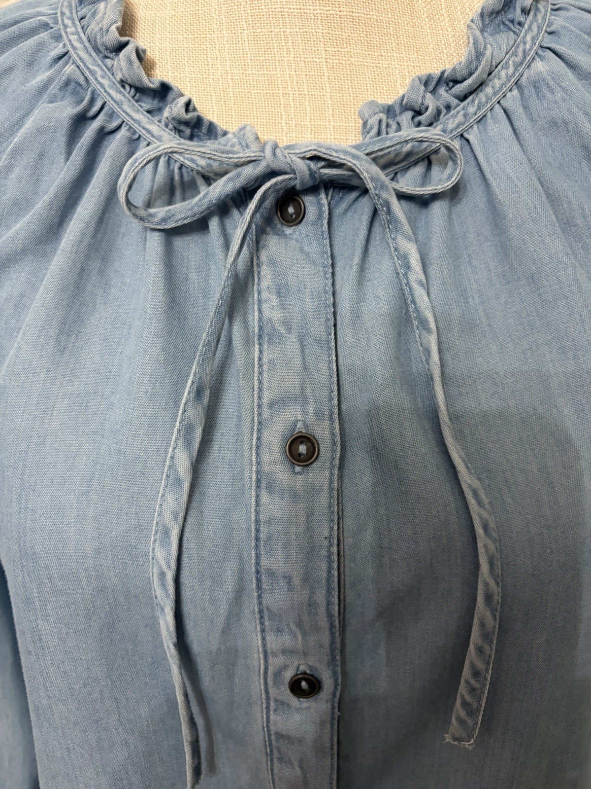 a.n.a Blue Chambray Lyocell Button Front Ruffle Tie Long Sleeve Blouse XS