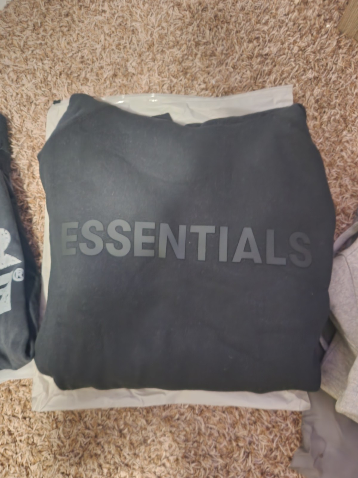 Essentials Men’s M Black Cotton Fleece Pullover Hoodie Logo Pockets