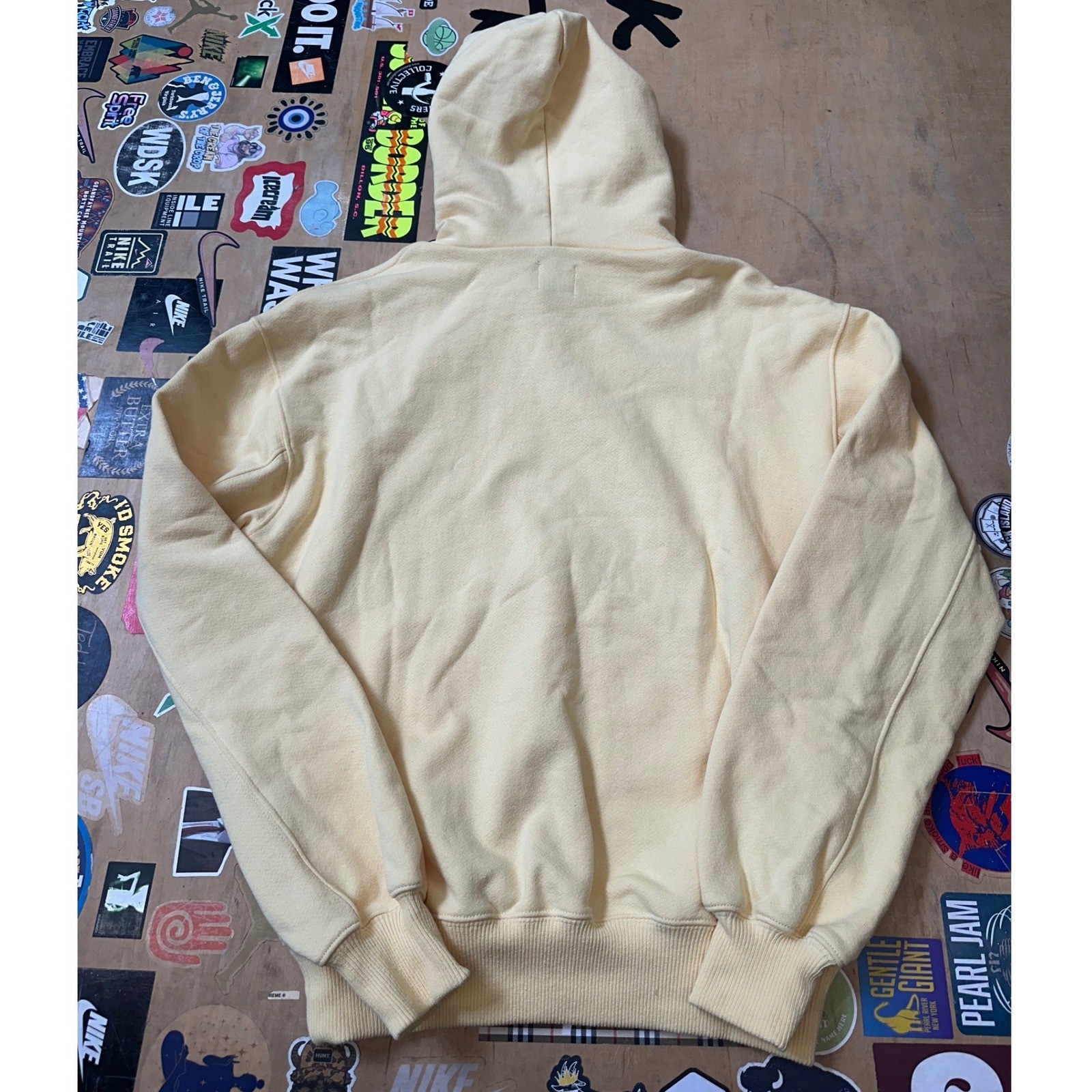 New Balance Made in USA Hoodie Pale Yellow MT41543 Mens L Hoodie Sweatshirt