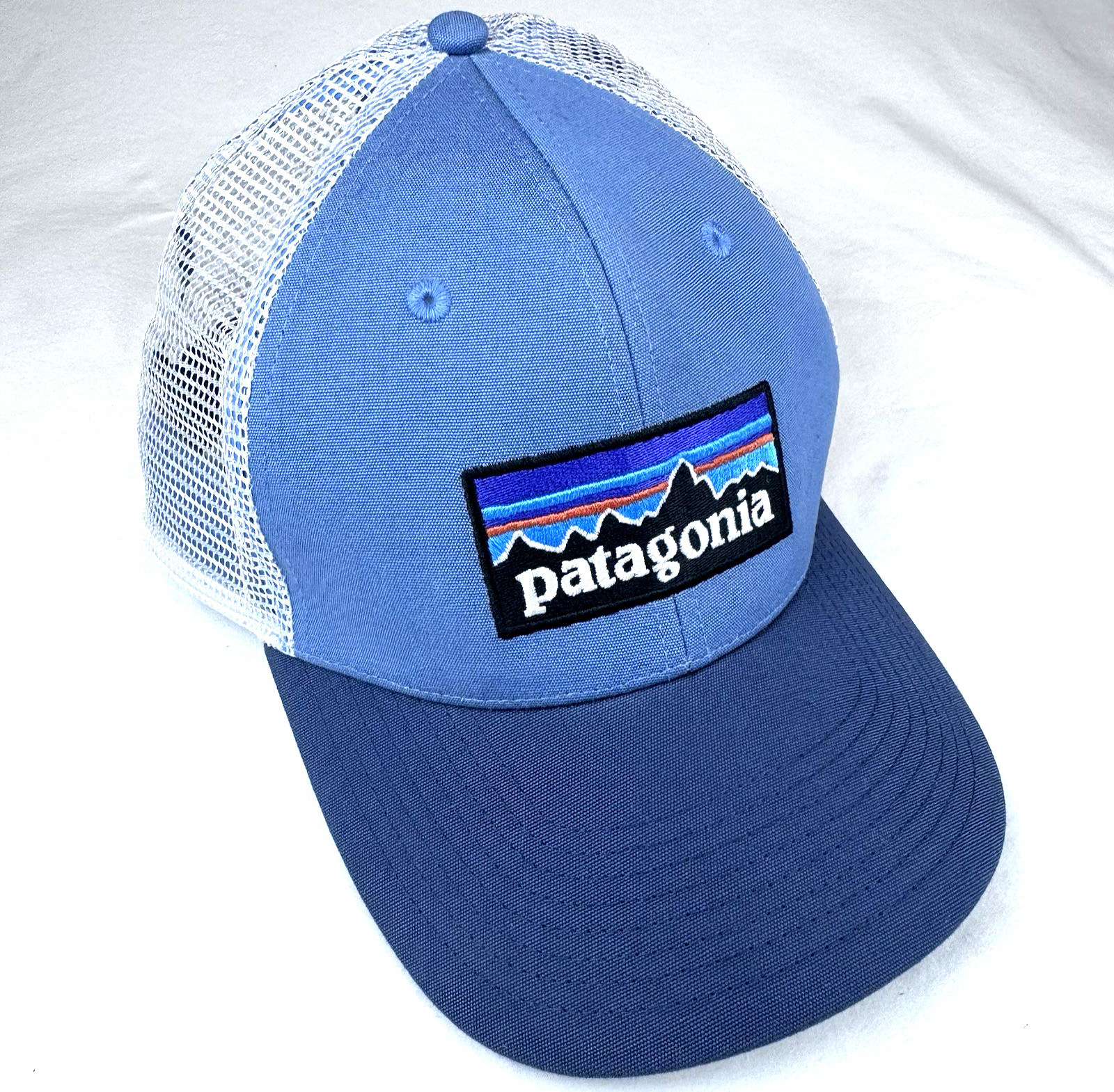 Patagonia P-6 Logo LoPro Trucker Hat Snapback 2 Tone Blue White Mesh