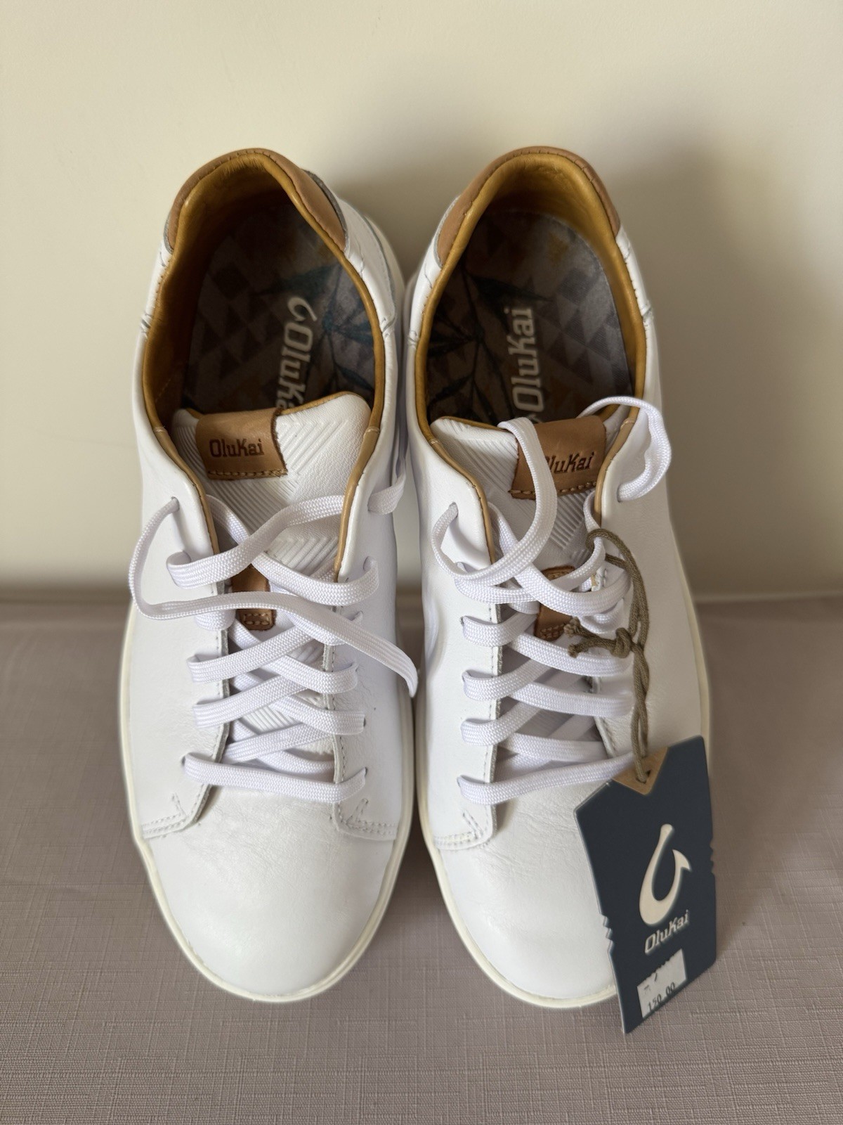 Olukai Lae’ahi li ‘ili Leather Sneaker – Bright White Size 8 Men’s New $150.00