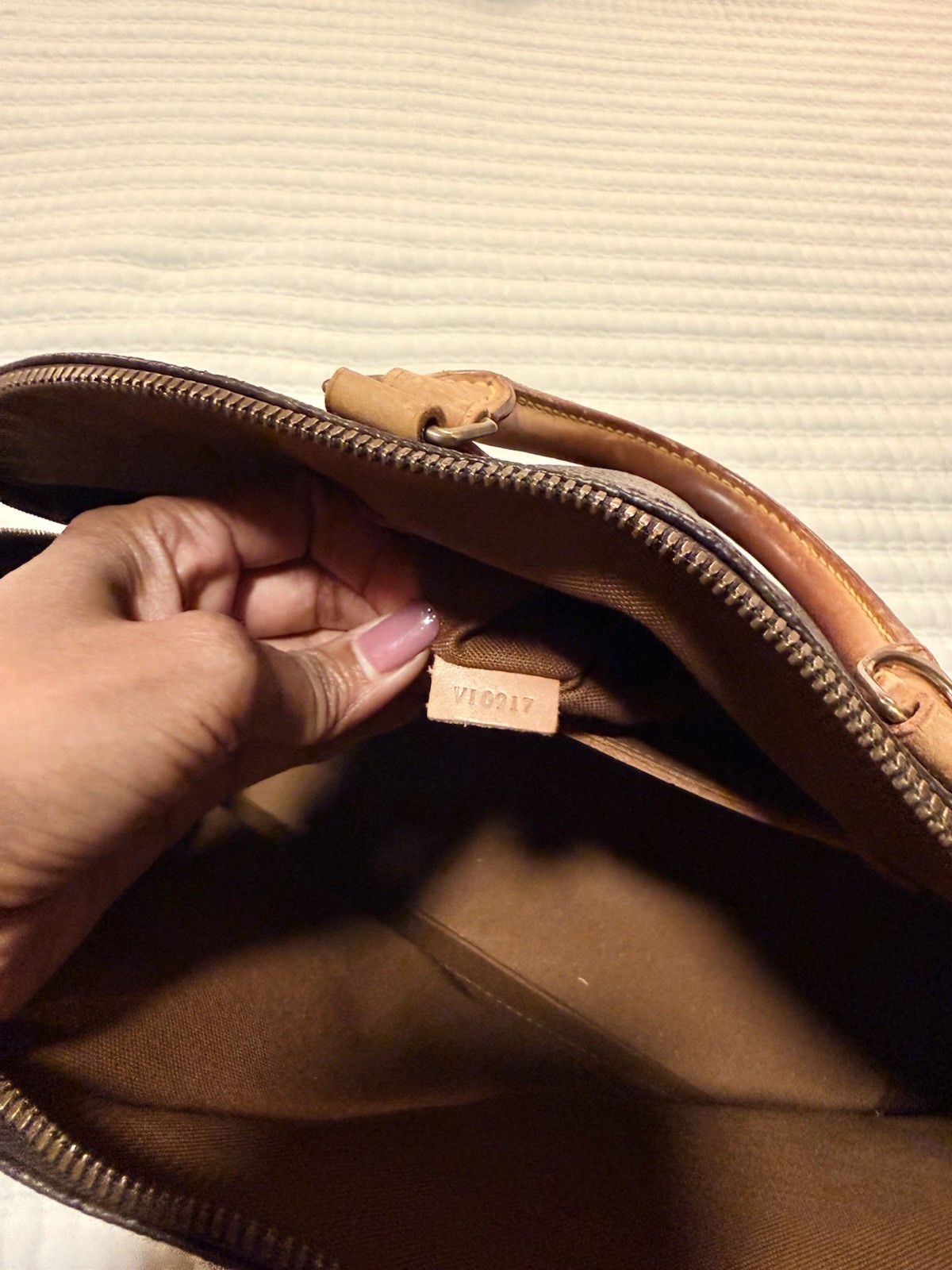 Louis Vuitton Monogram Brown Top Handle Satchel Zip Closure Gold Hardware