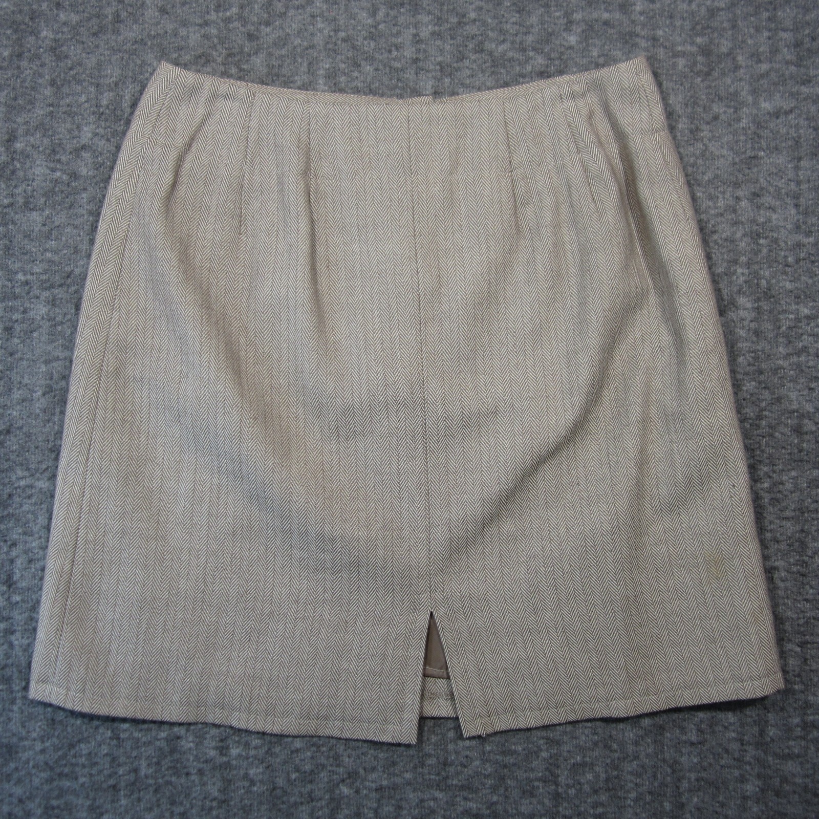 Harve Benard Wool Herringbone Skirt 10P Tan Back Vent Lined Old Money Academia
