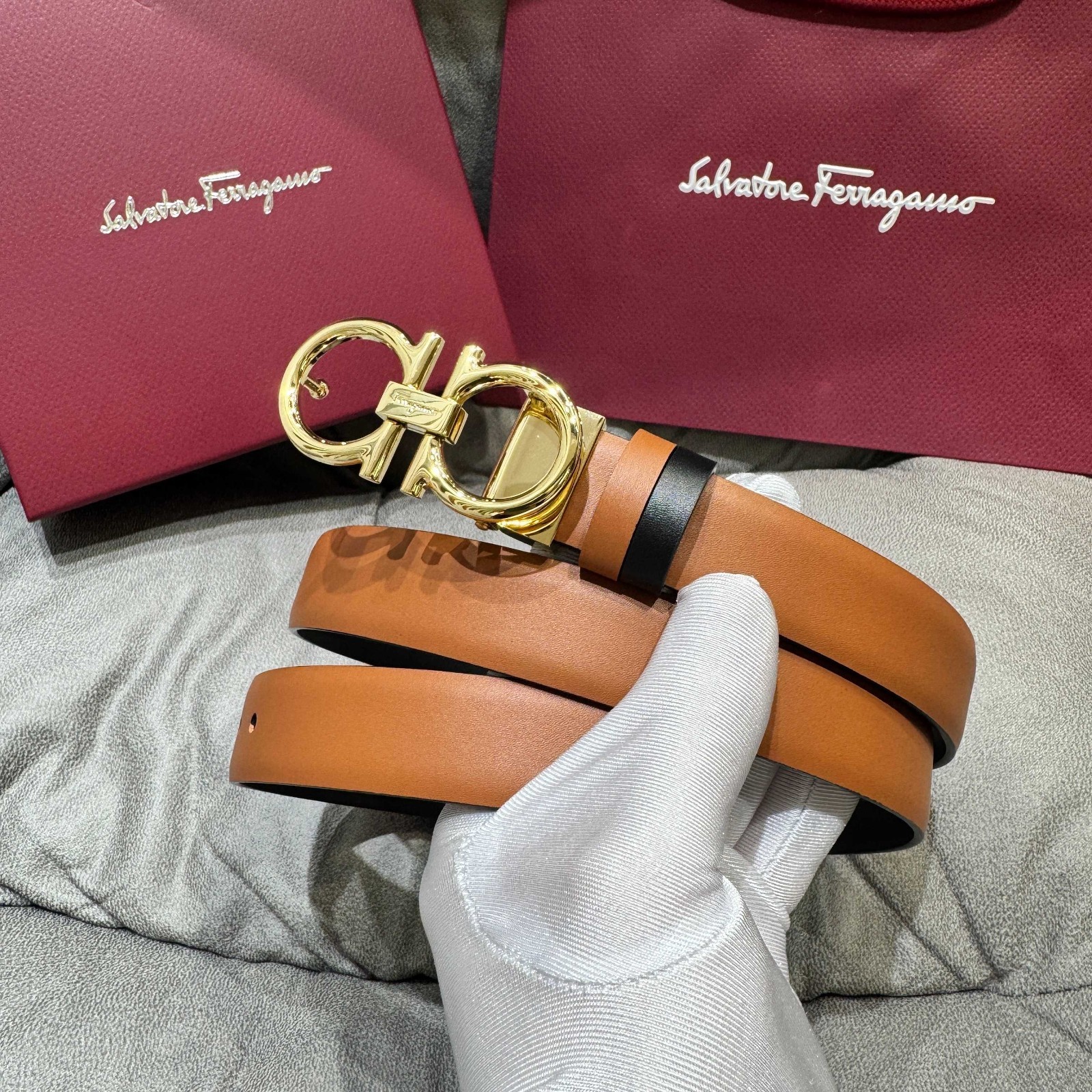 Salvatore Ferragamo Gancini Reversible Leather Belt