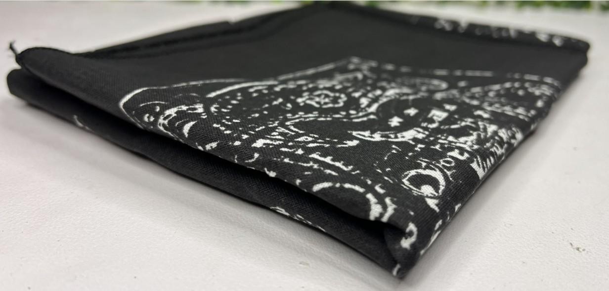 John Varvatos Black Paisley Pattern Bandana Scarf 20″ x 20″ – NEW WITH TAG