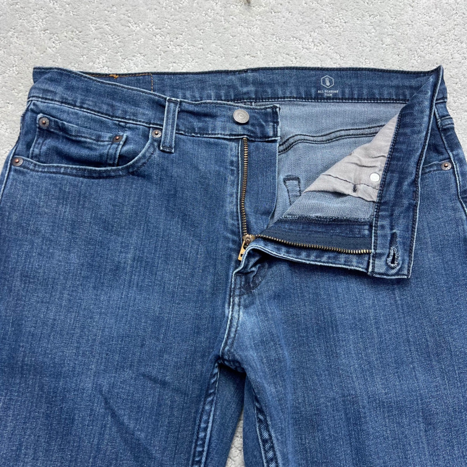 Levis 502 Jeans Mens 33×30(34×28) Regular Taper Denim Stretch All Seasons Tech