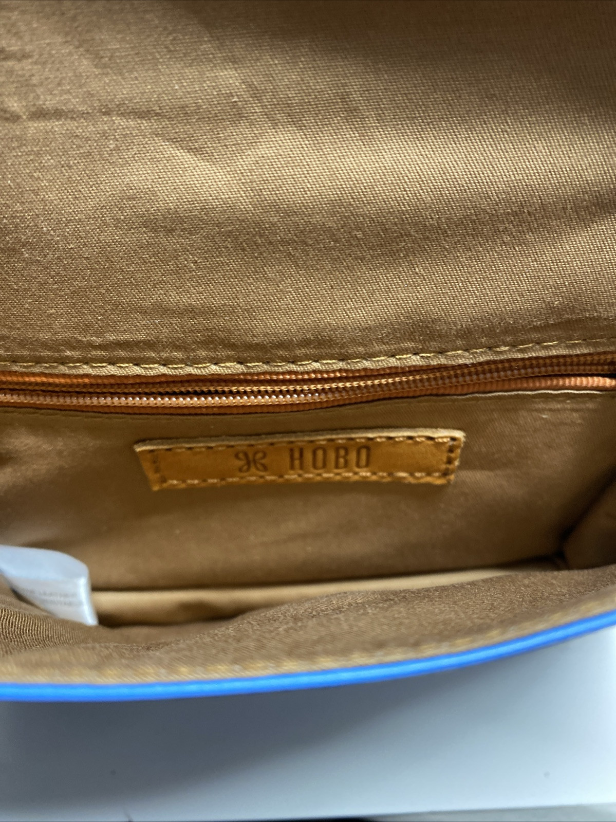 HOBO Jill Wallet Women’s Crossbody Bag Purse in Tranquil Blue