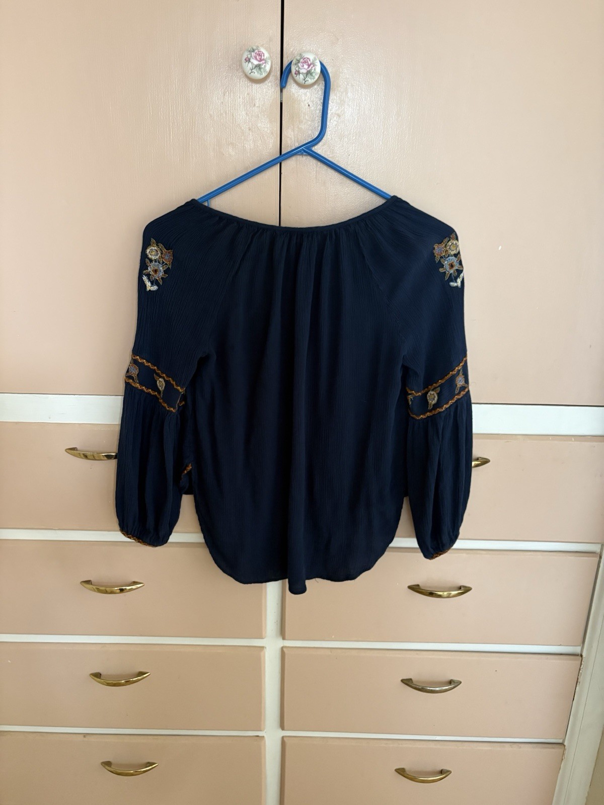 Forever 21 Navy Blue Embroidered Boho Peasant Blouse Size Small