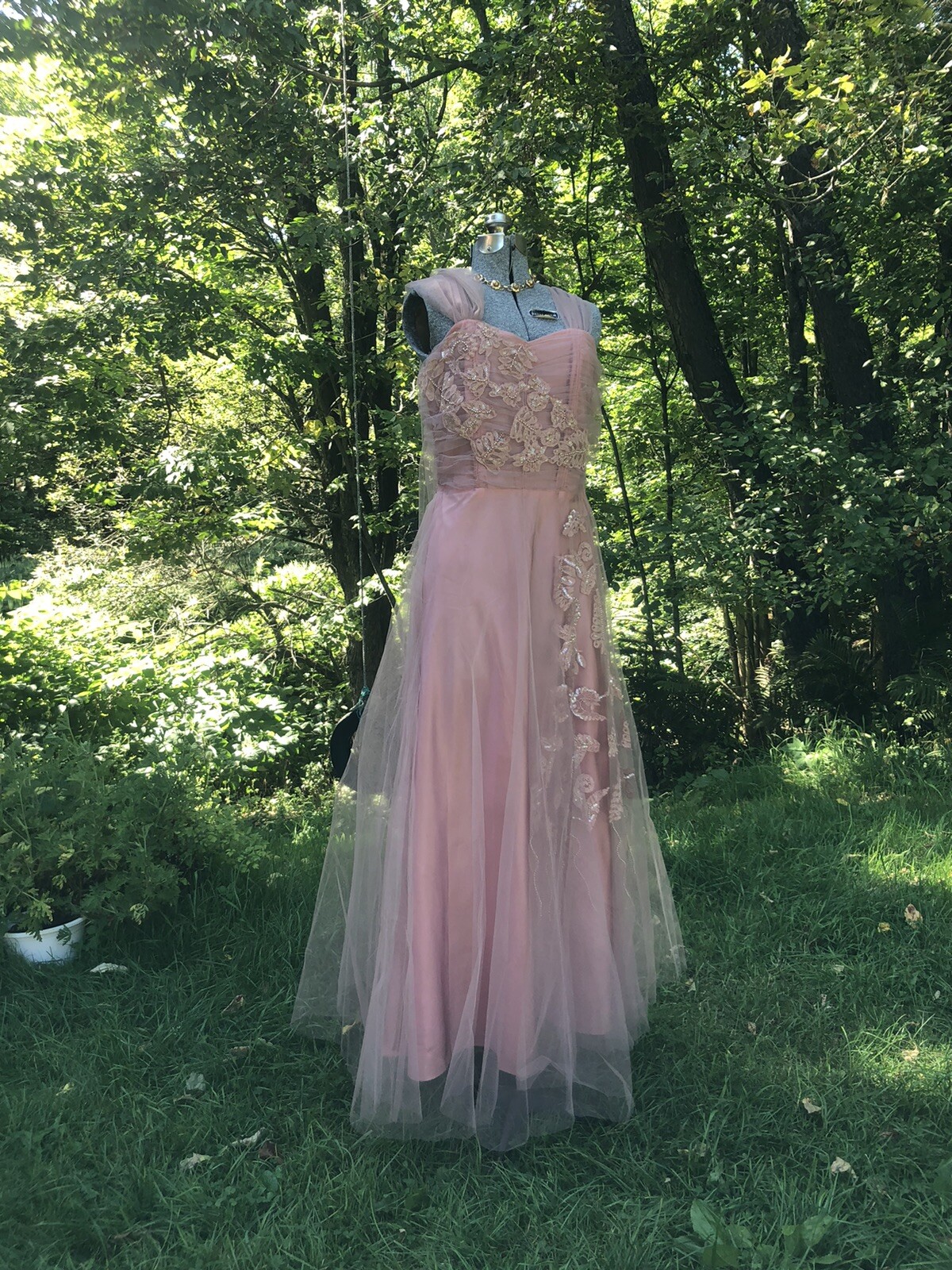 Vintage 1940’s Sequin Pearls Lace Cocktail Gown Dress 36-28-48 Stunning unworn